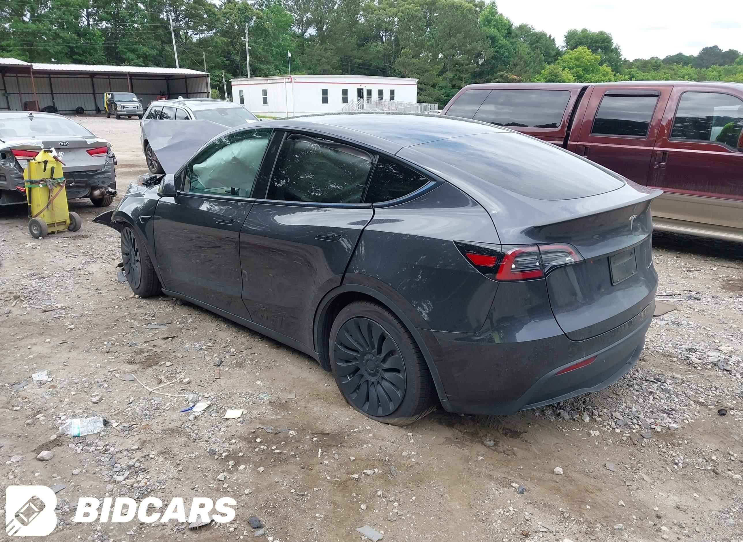 2024 Tesla Model Y, Long Rang...
