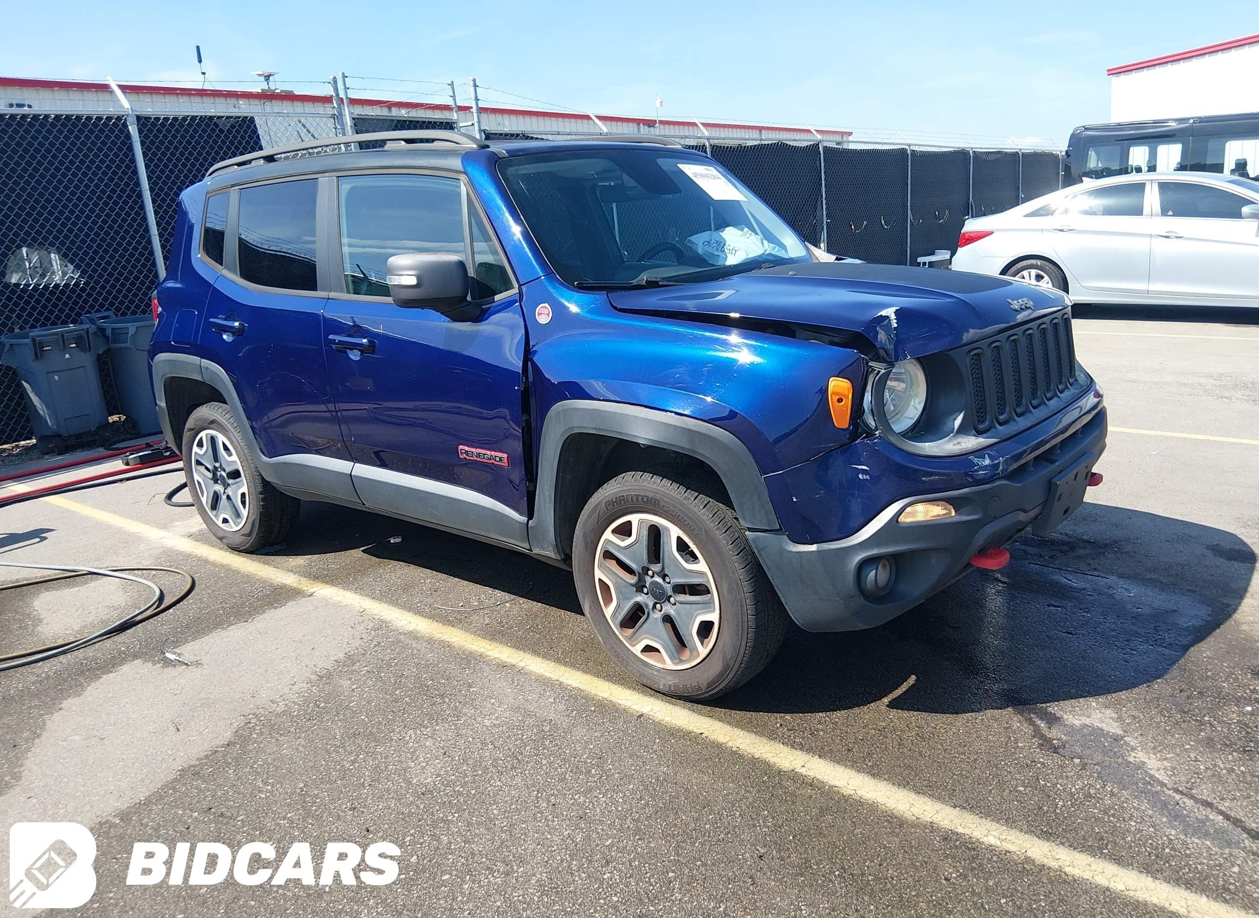 2017 Jeep Renegade, Trailhawk