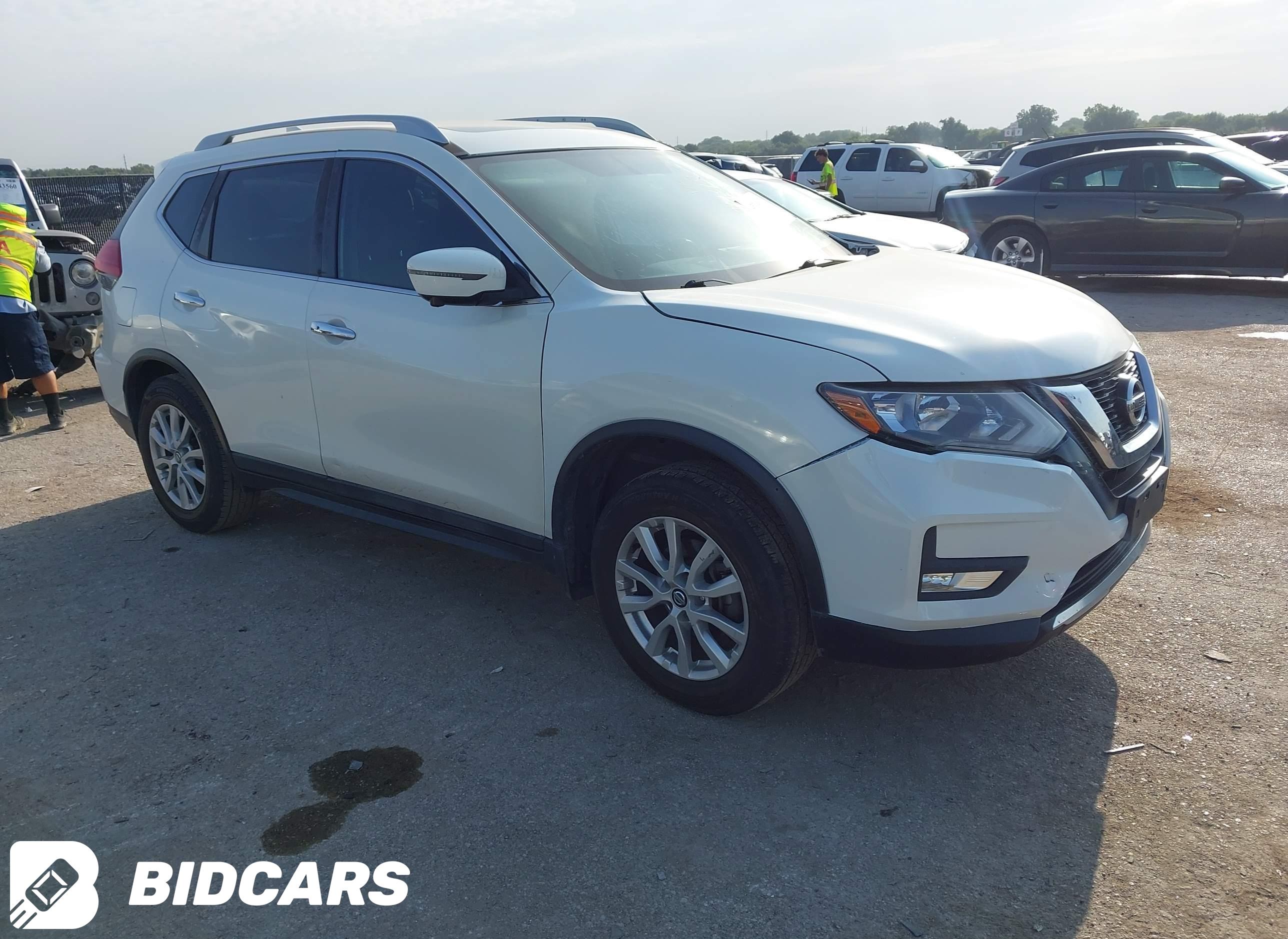 2017 Nissan Rogue, SV