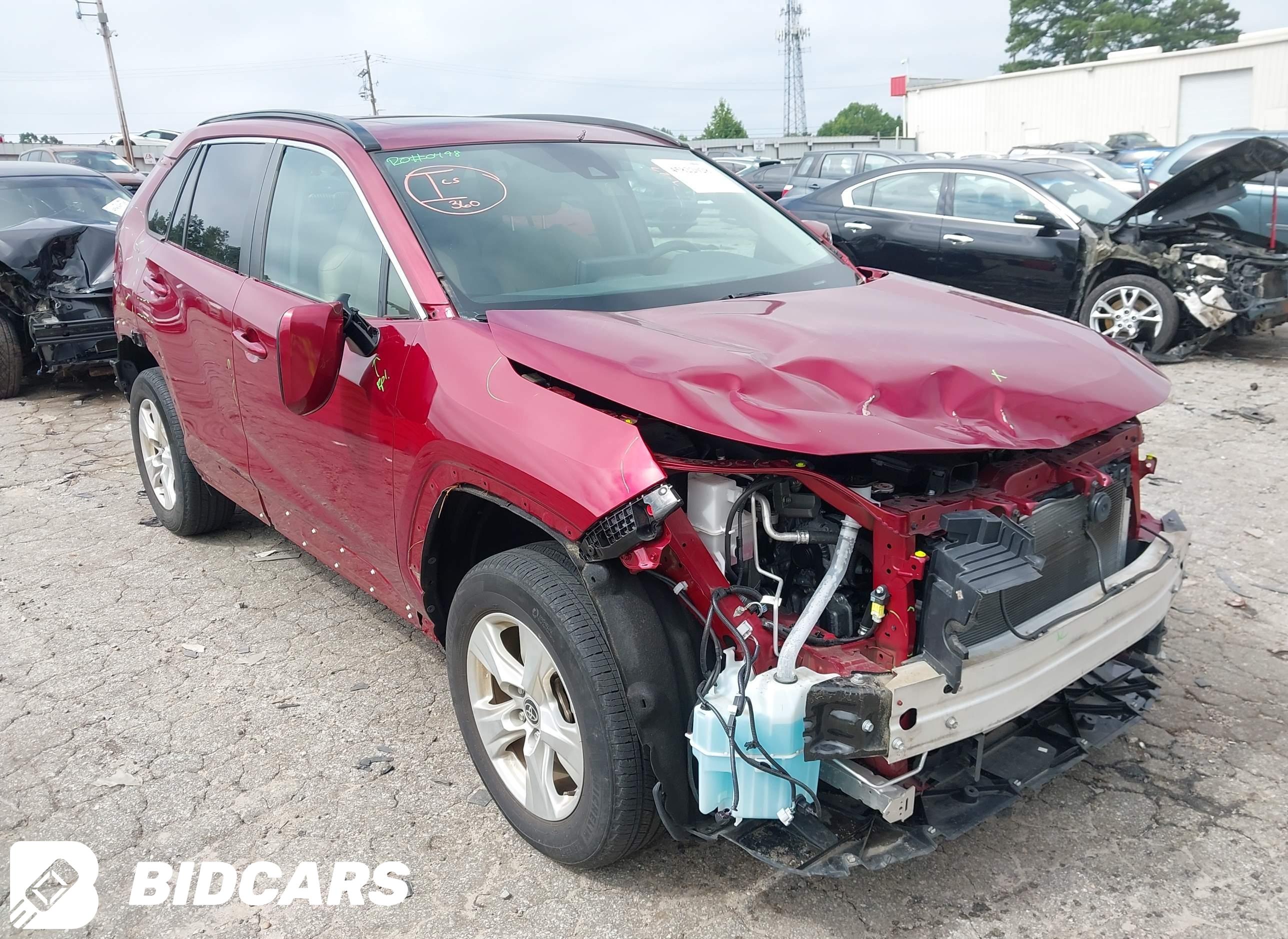 2021 Toyota RAV4, Xle