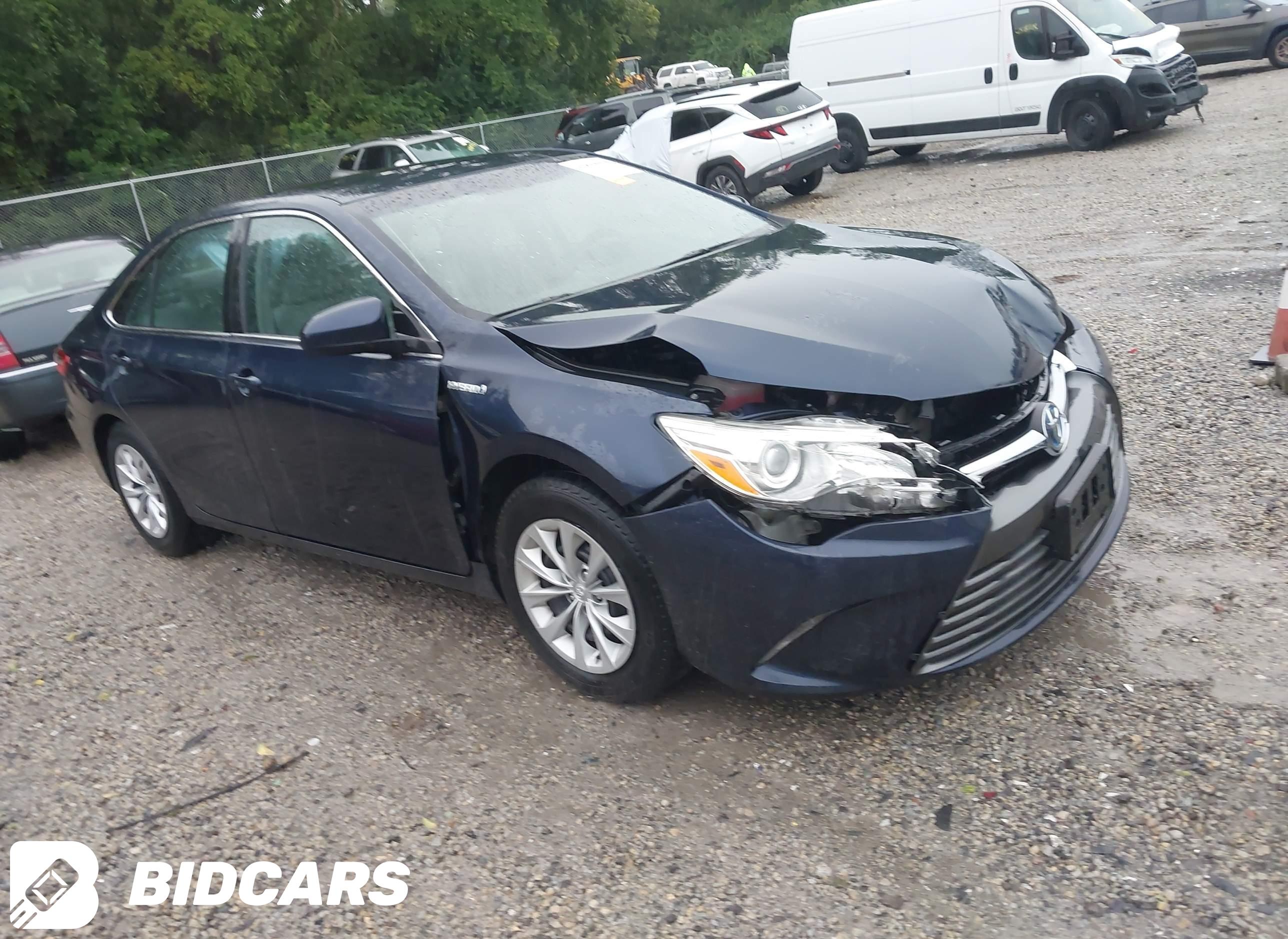 2015 Toyota Camry, Hybrid LE