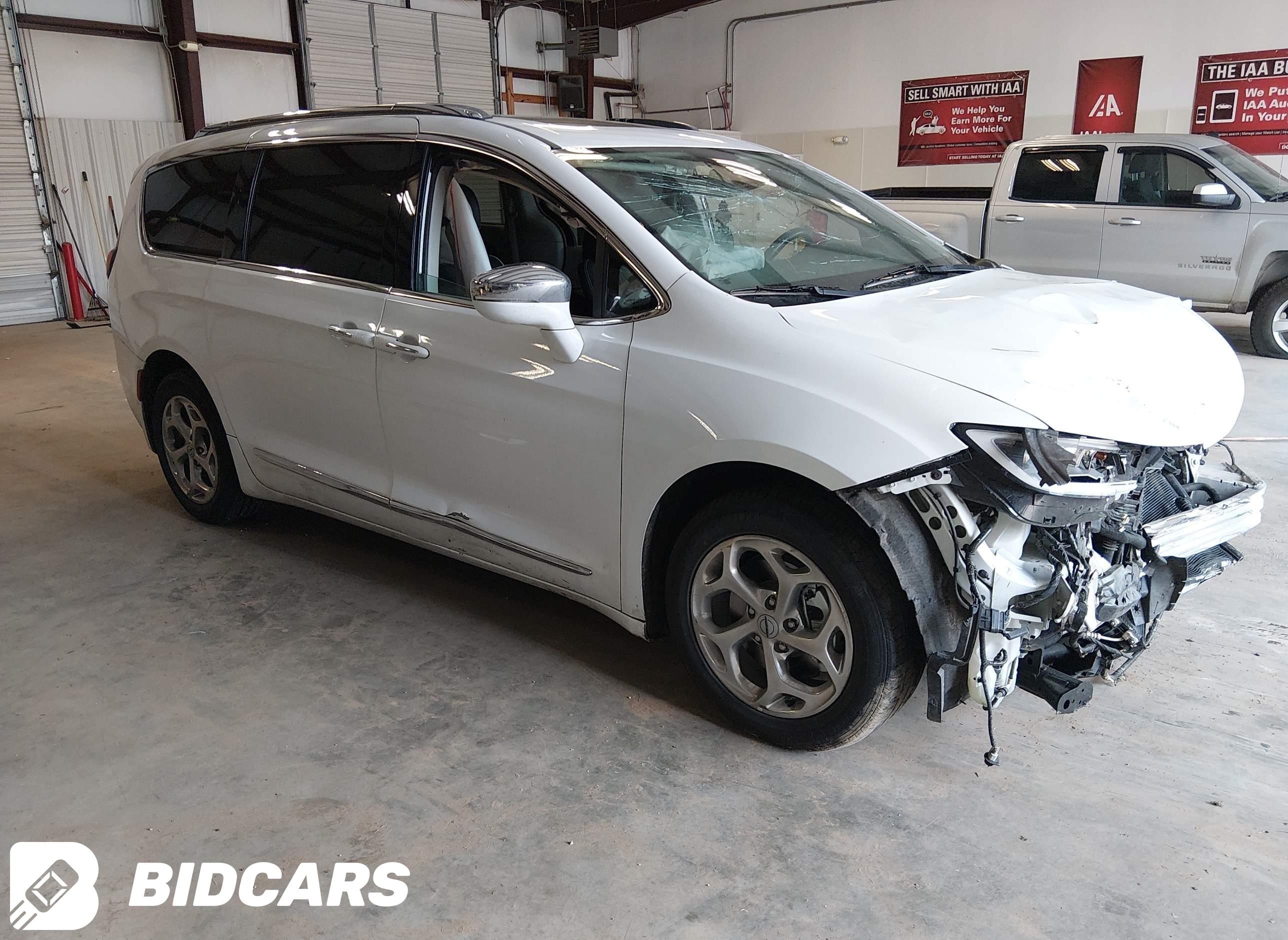 2021 Chrysler Pacifica Hybrid...