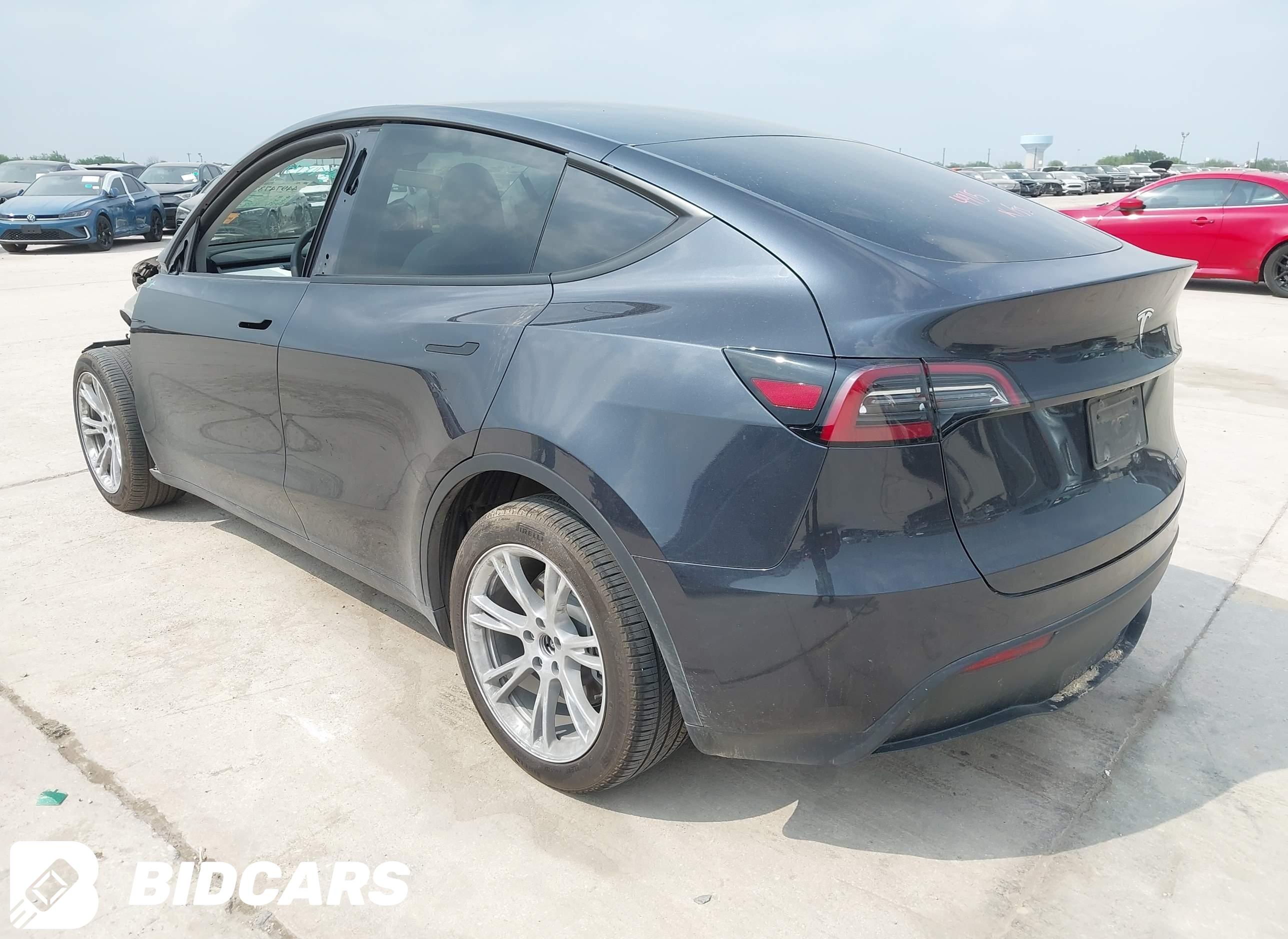 2024 Tesla Model Y, Long Rang...