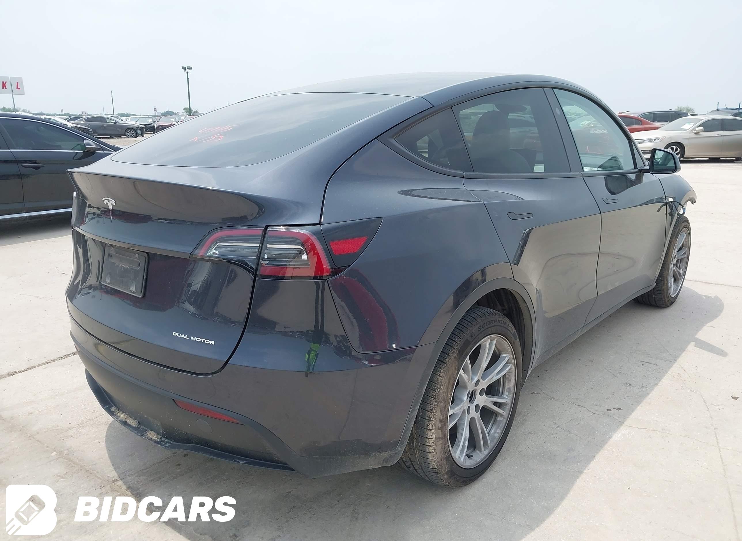 2024 Tesla Model Y, Long Rang...