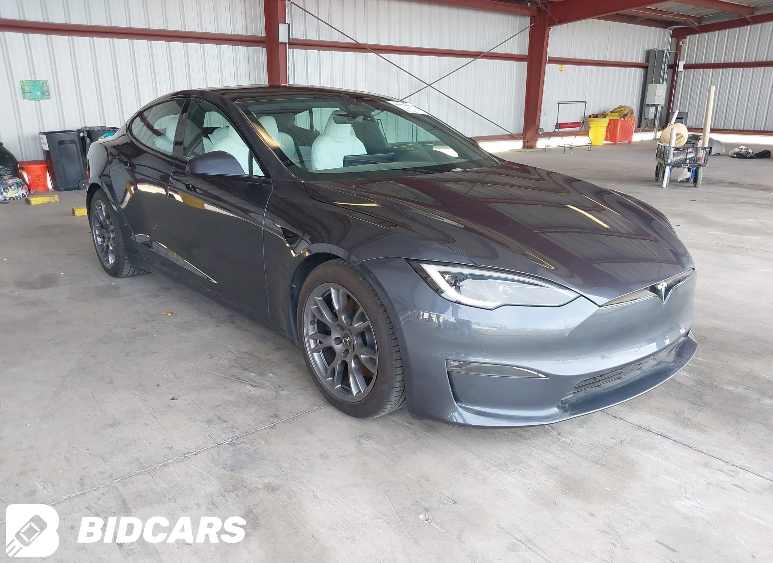 2022 Tesla Model S, Dual Moto...