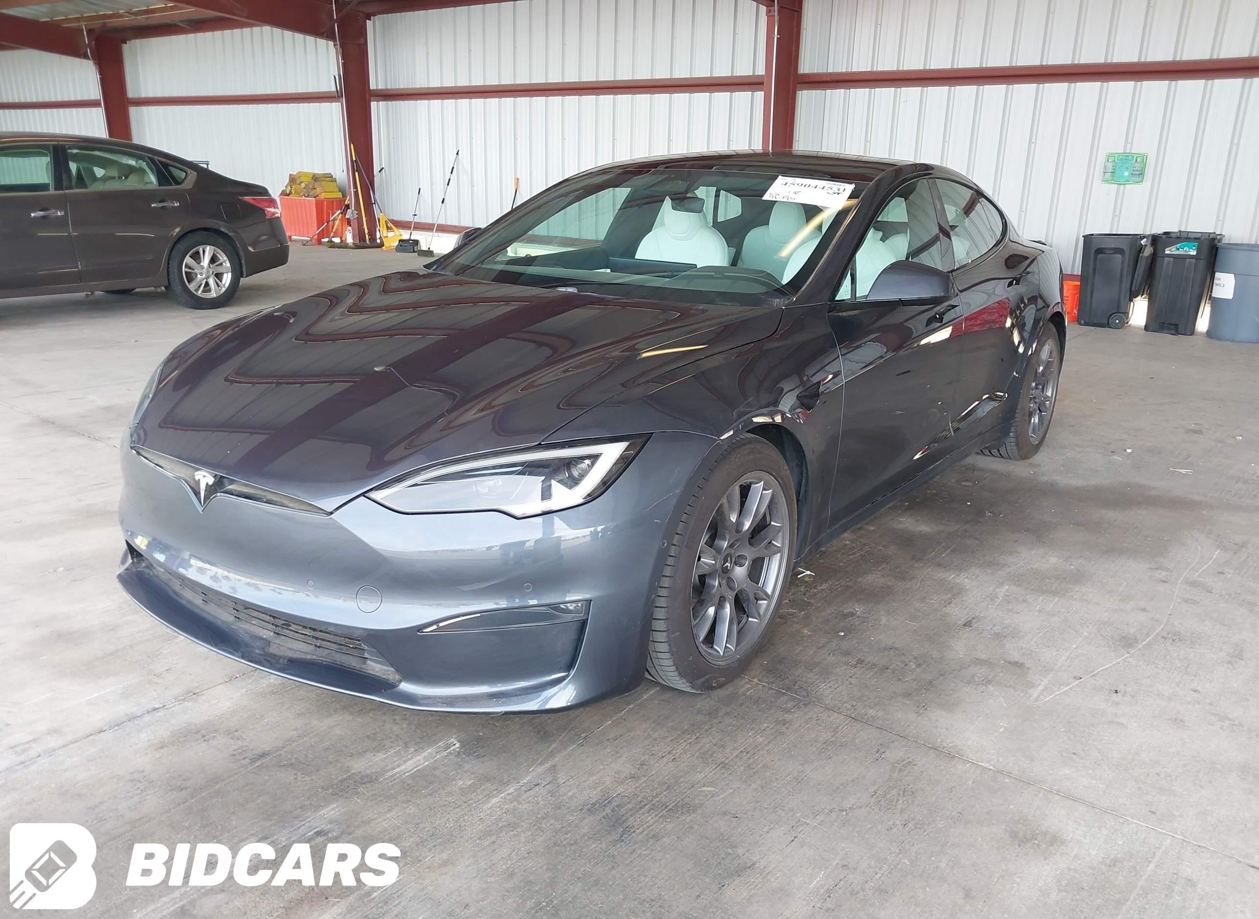 2022 Tesla Model S, Dual Moto...
