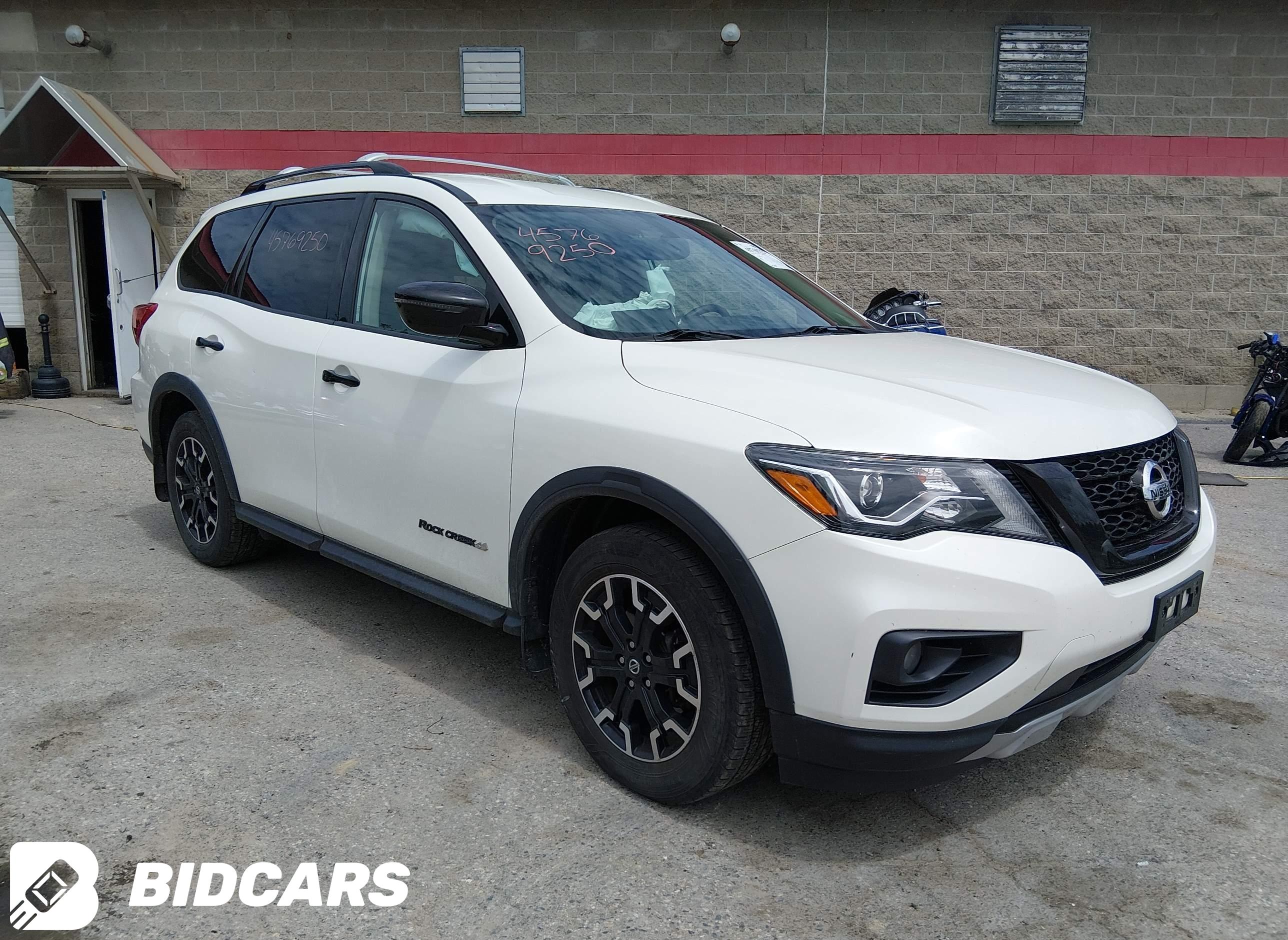 2019 Nissan Pathfinder, SV