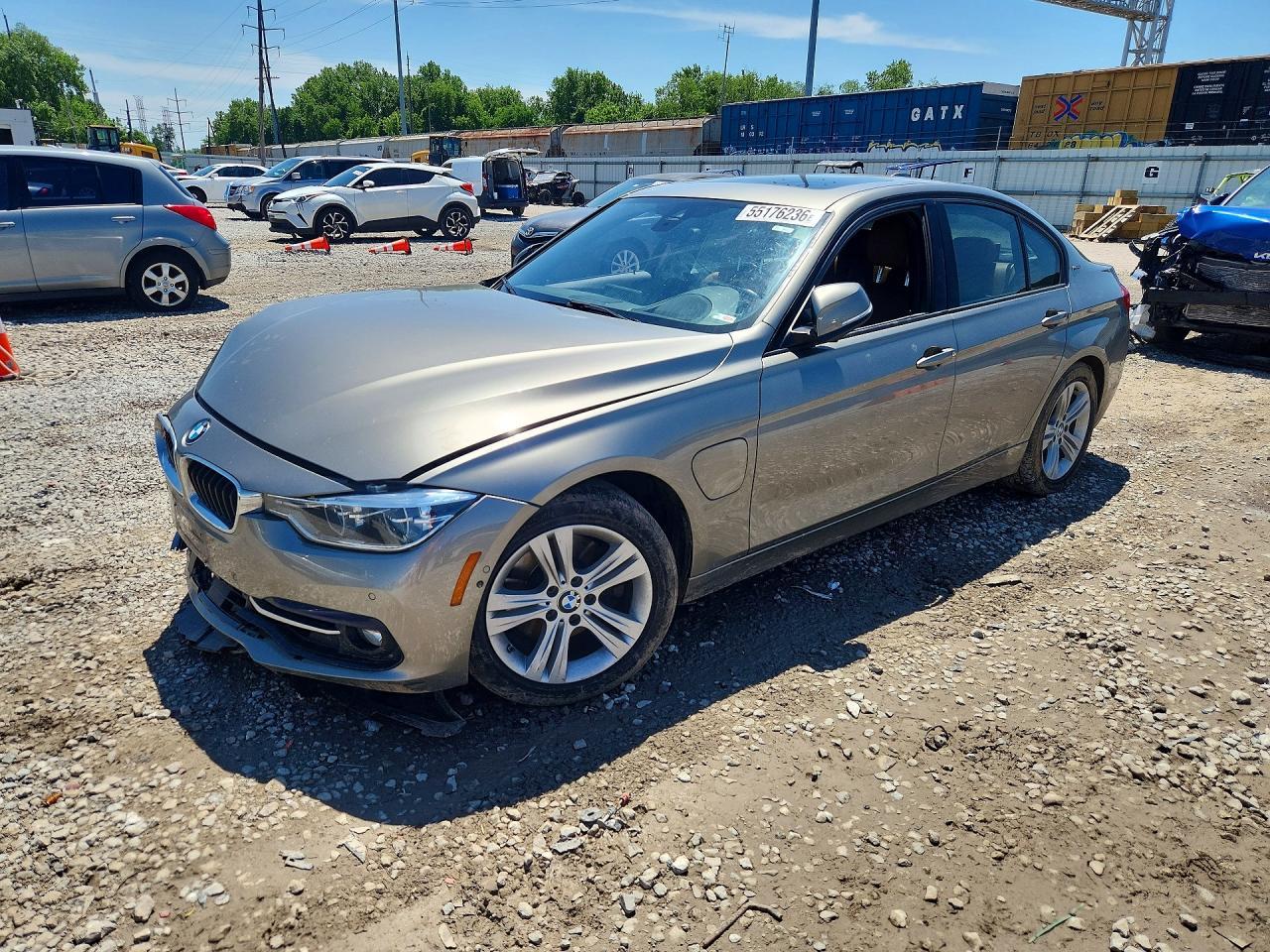 2016 BMW 3 Series, 330E