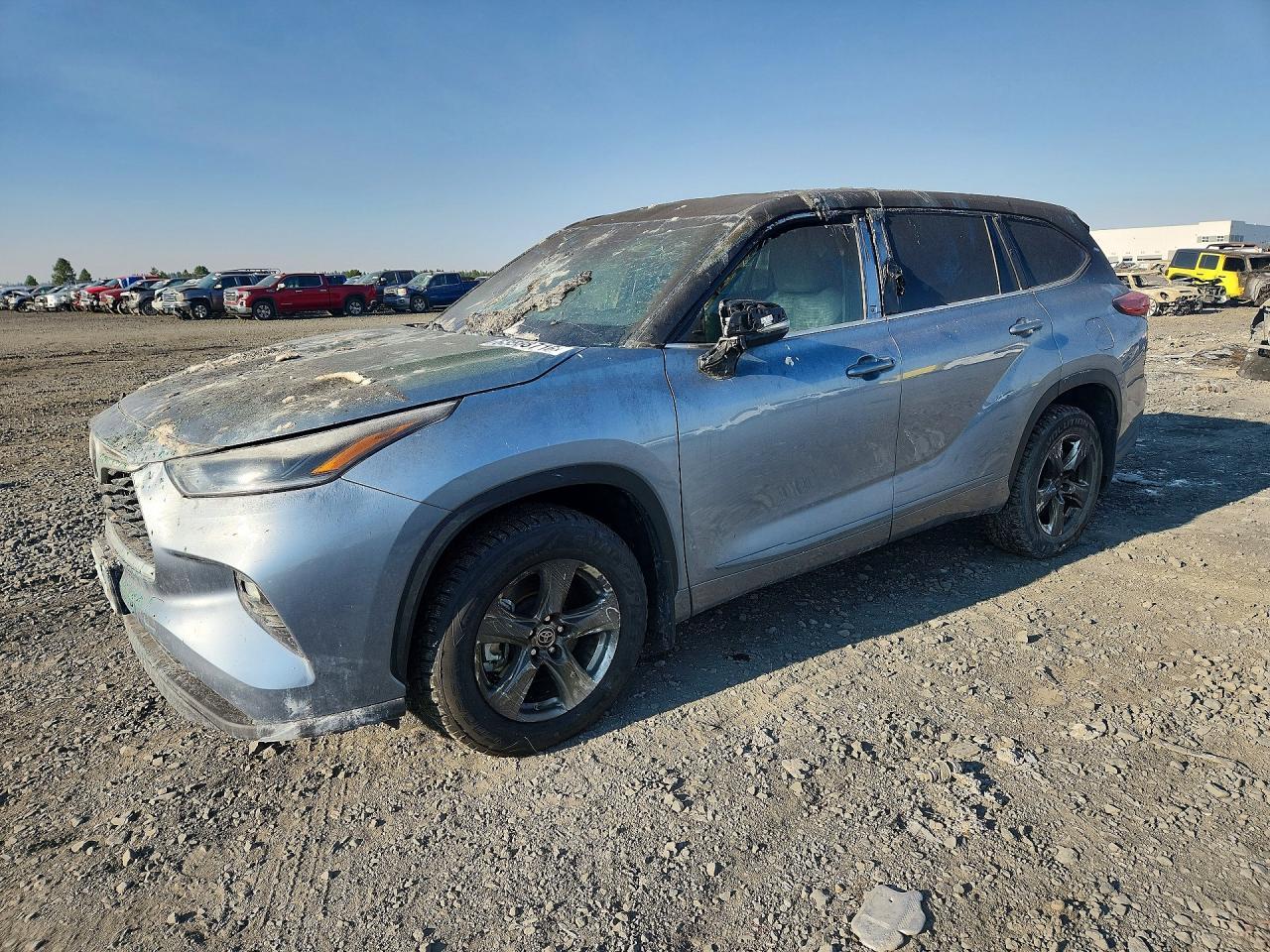 2021 Toyota Highlander, LE