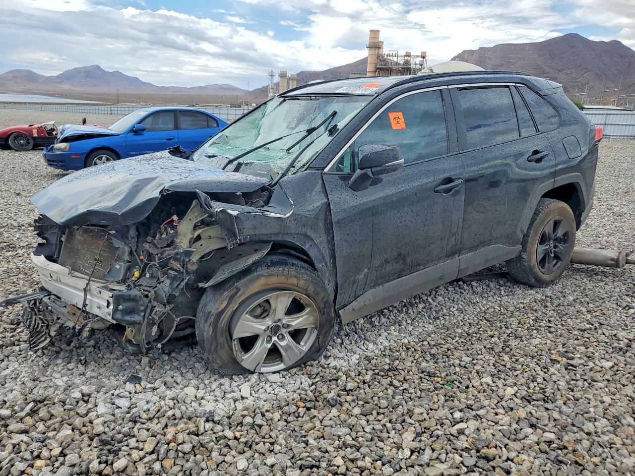 2020 Toyota RAV4, Xle