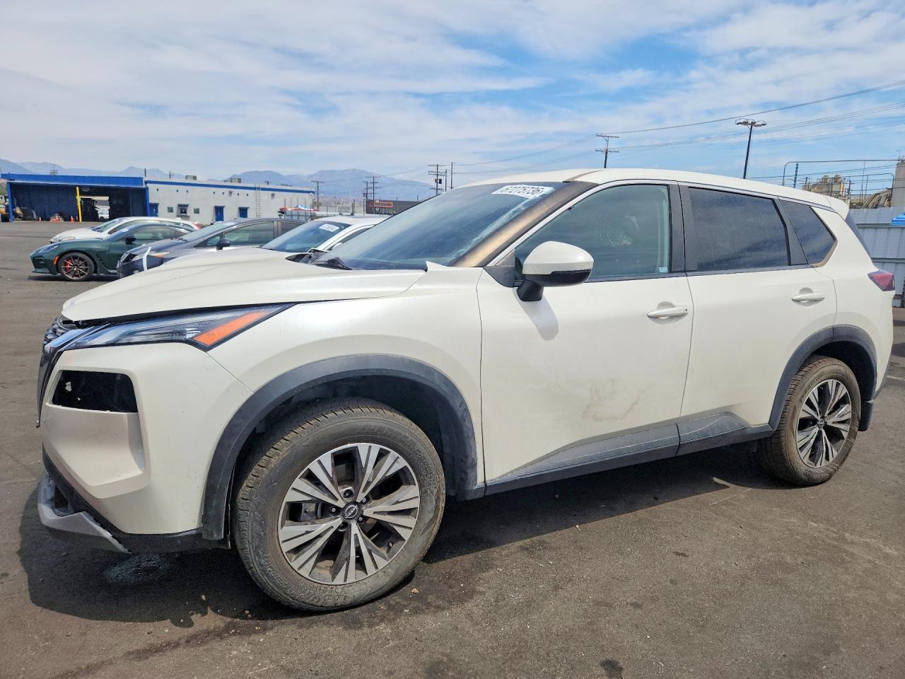 2023 Nissan Rogue, SV
