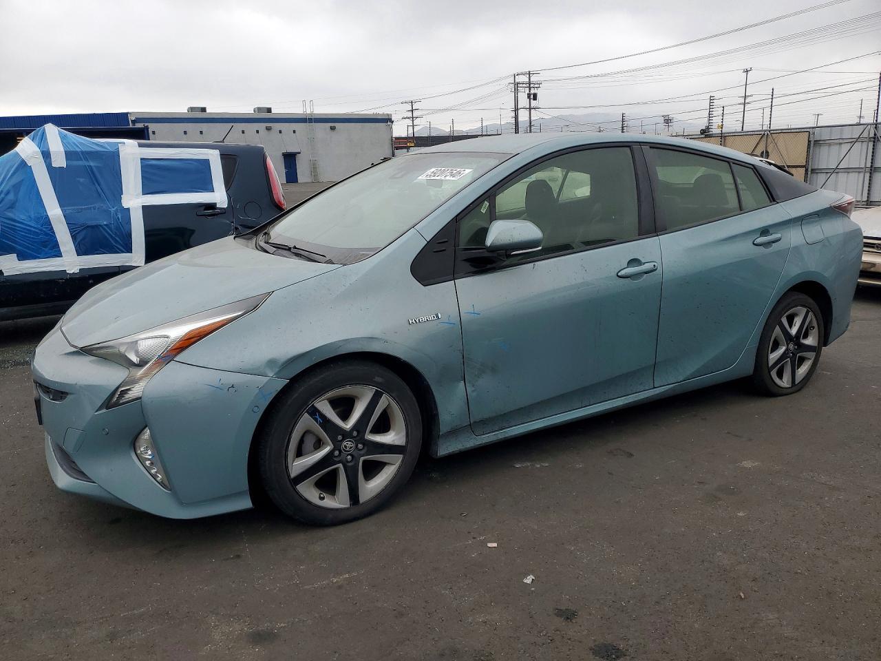 2017 Toyota Prius, Three Touring