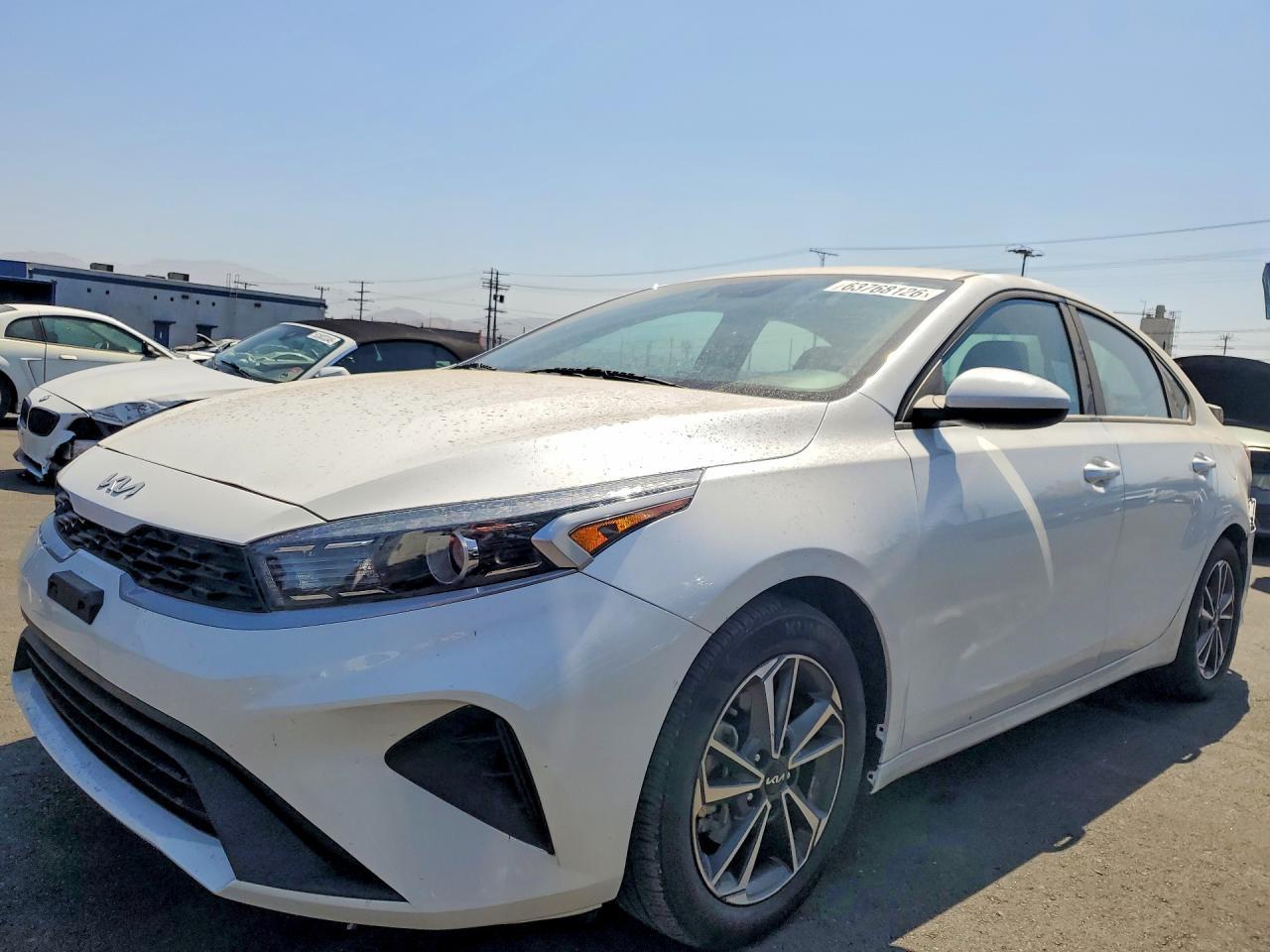 2023 KIA Forte, Lxs
