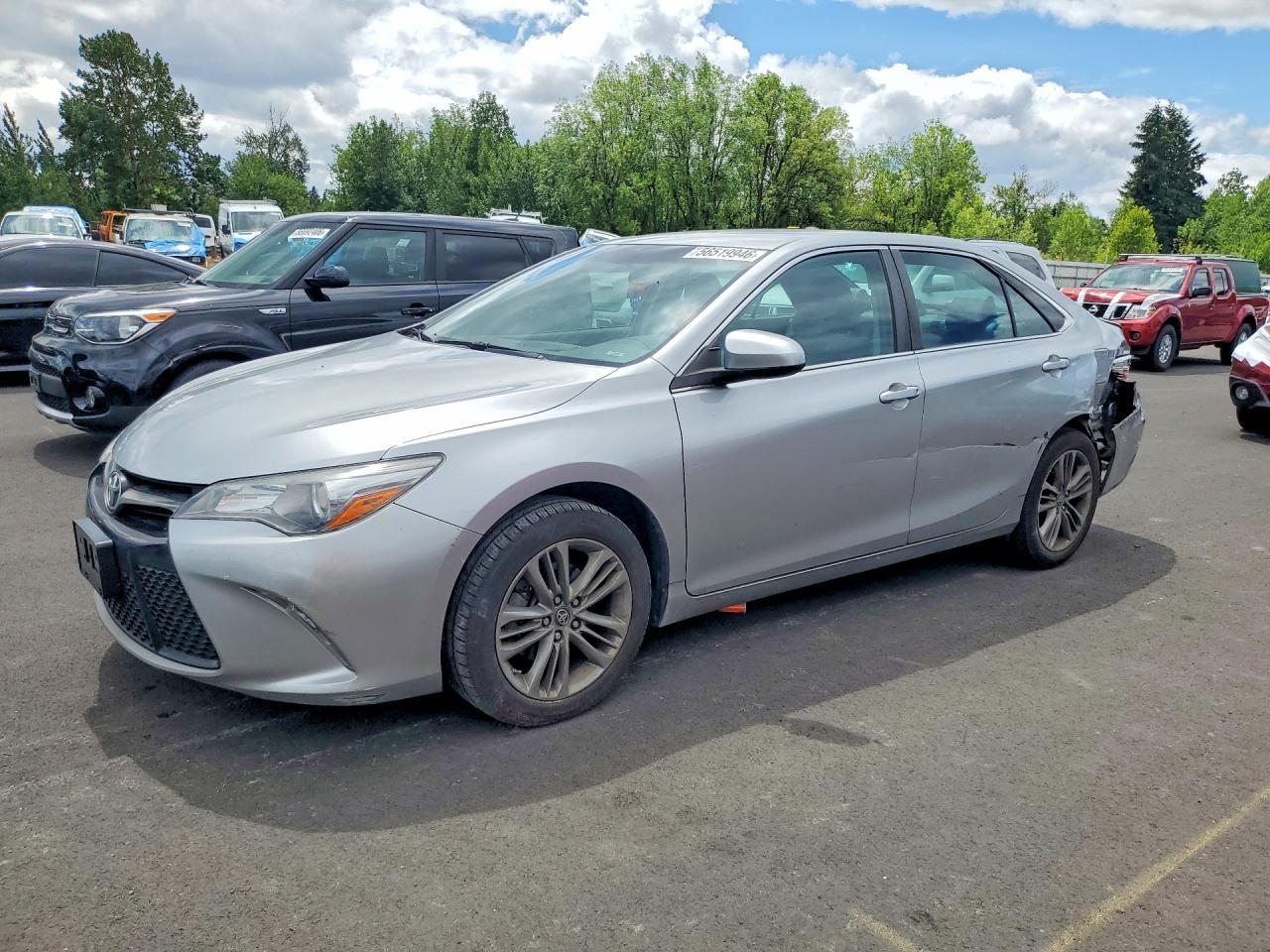2017 Toyota Camry, SE