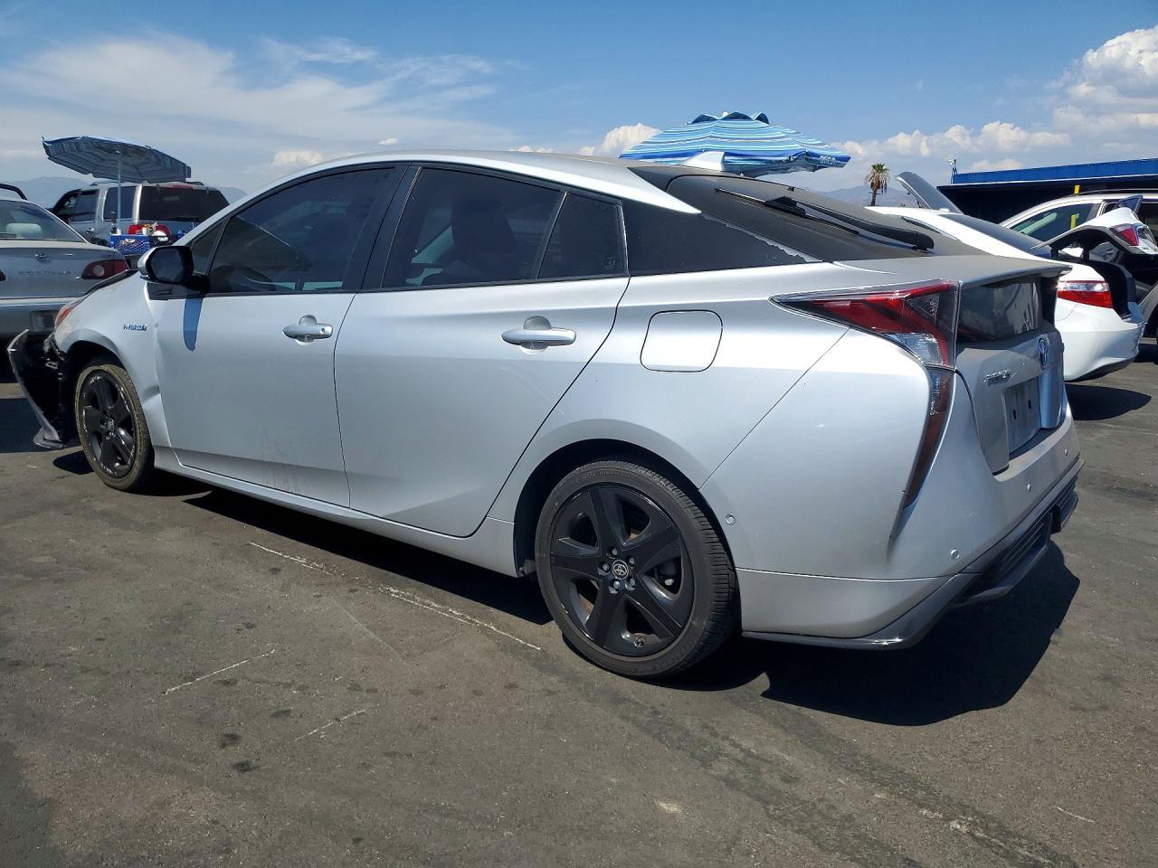 2017 Toyota Prius, Three Touring