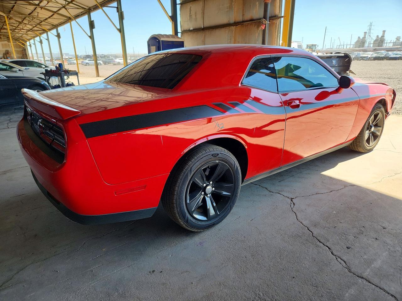 2016 Dodge Challenger, Sxt