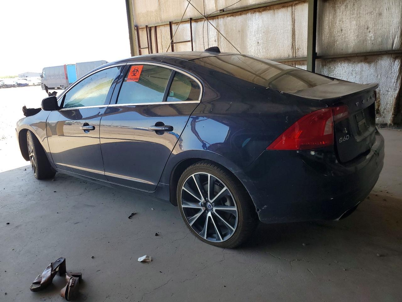 2016 Volvo S60, Premier