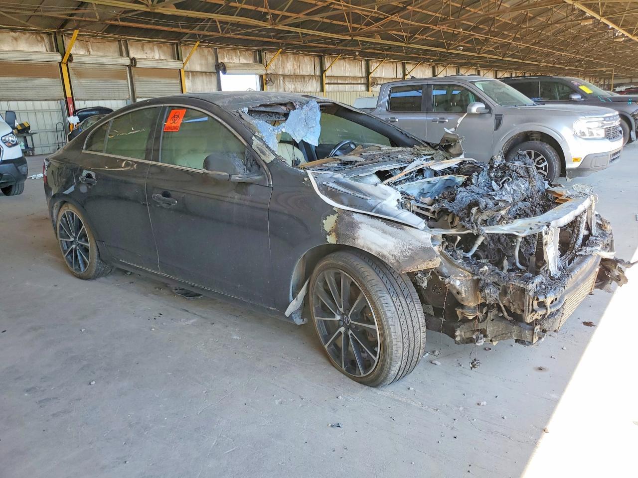2016 Volvo S60, Premier
