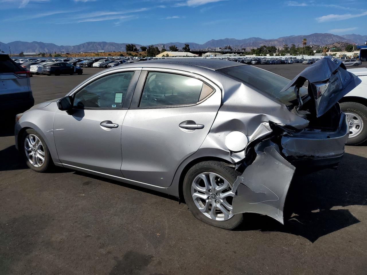 2016 Scion IA, Base