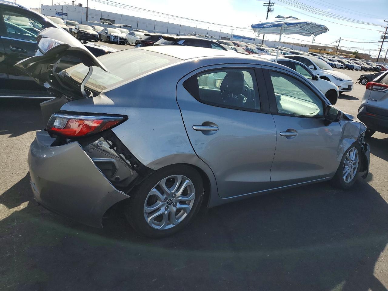 2016 Scion IA, Base