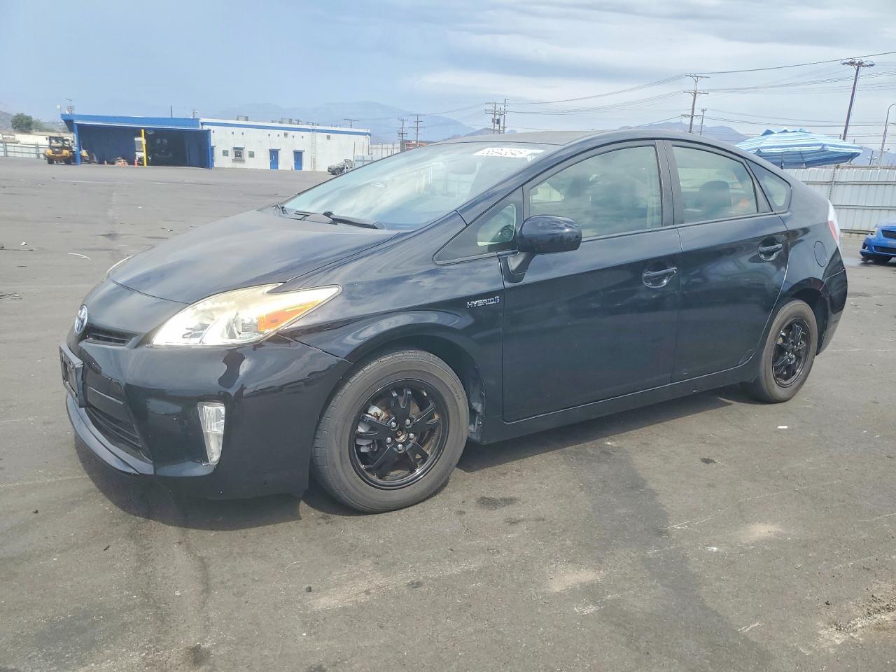 2015 Toyota Prius, Four
