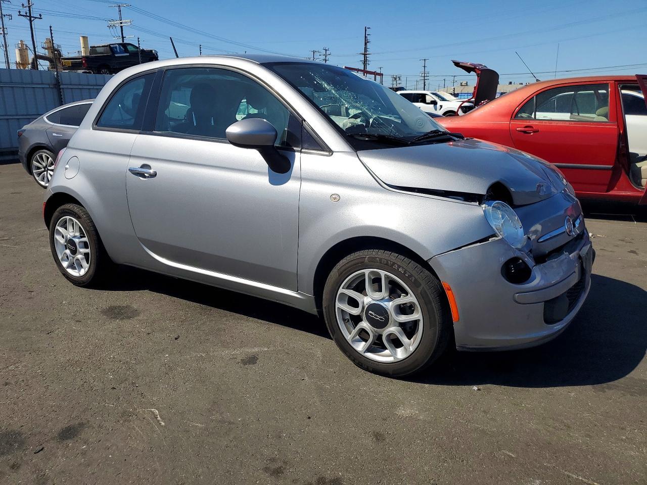 2015 Fiat 500, Pop