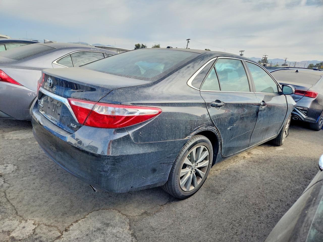 2016 Toyota Camry, Xle