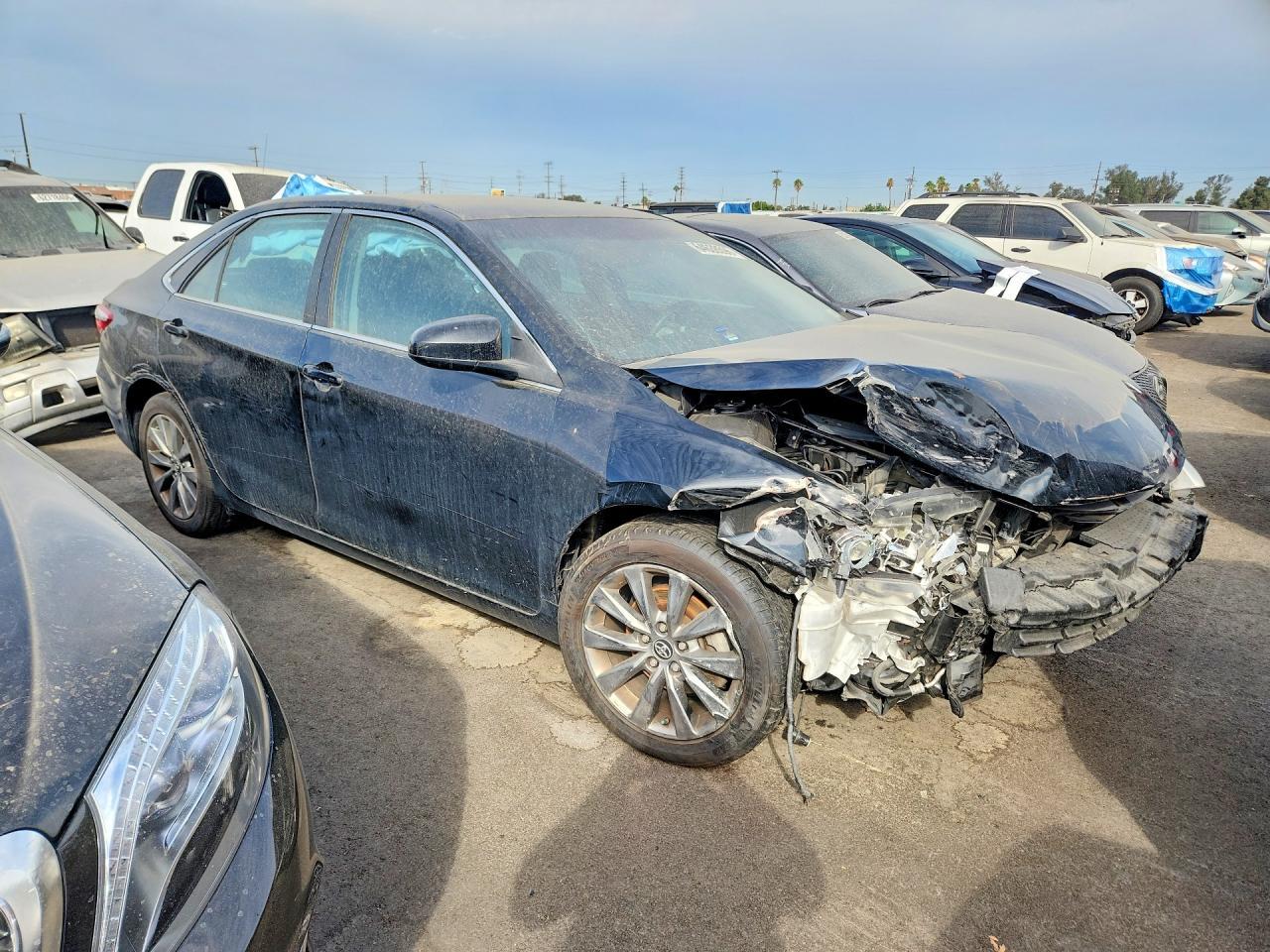 2016 Toyota Camry, Xle