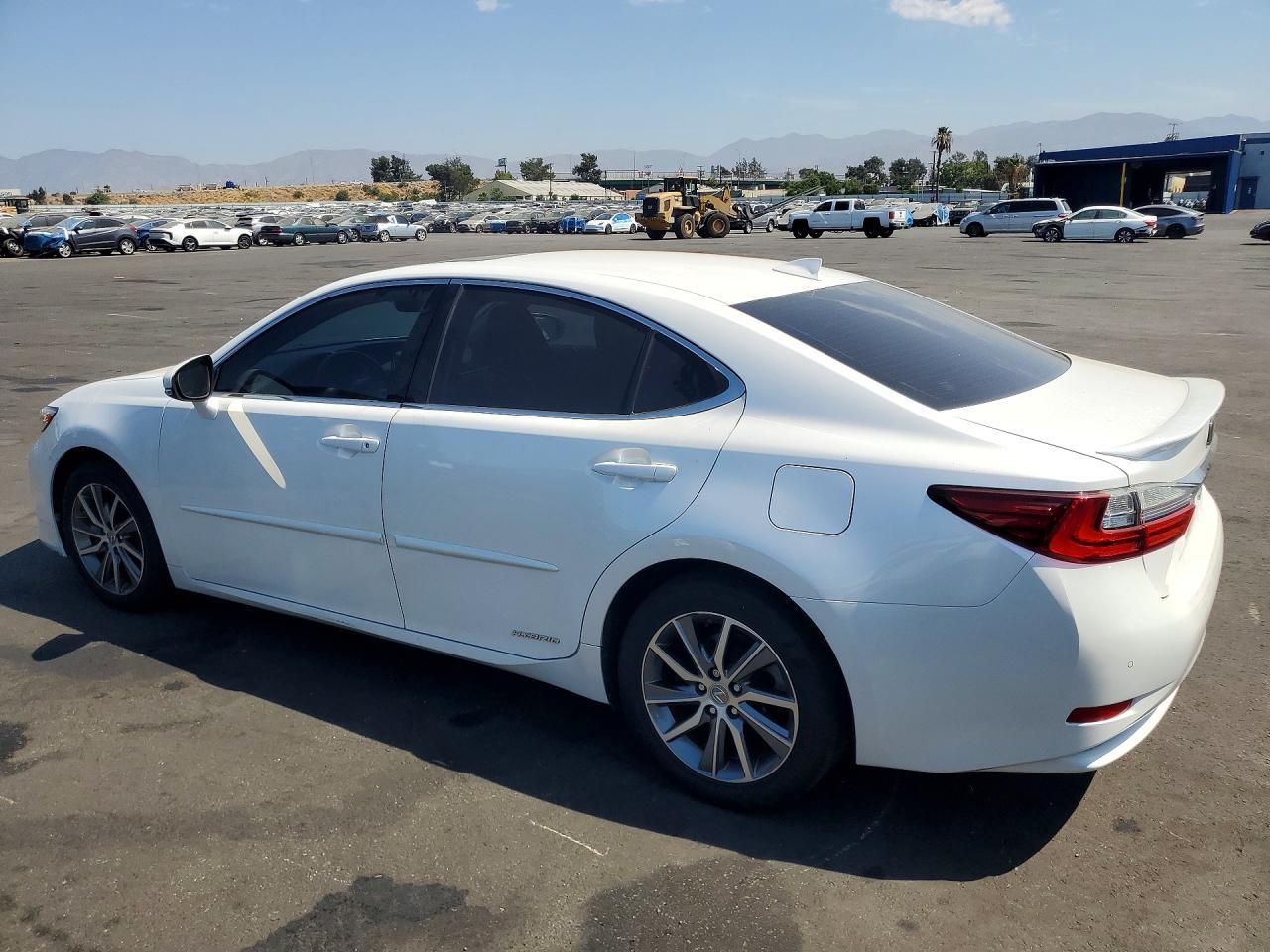 2018 Lexus ES, 300H