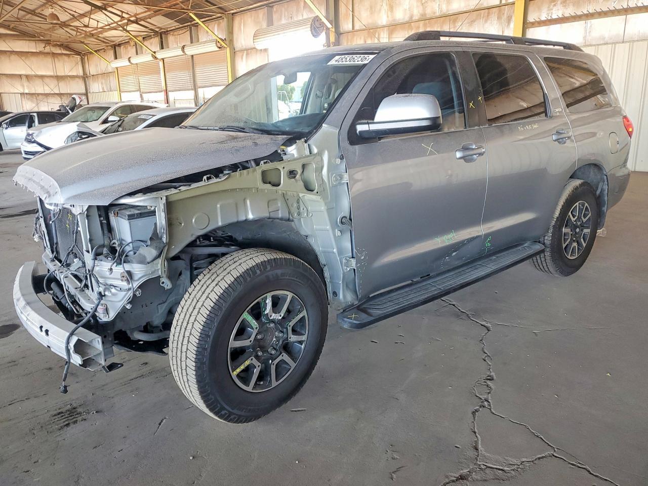 2016 Toyota Sequoia, SR5
