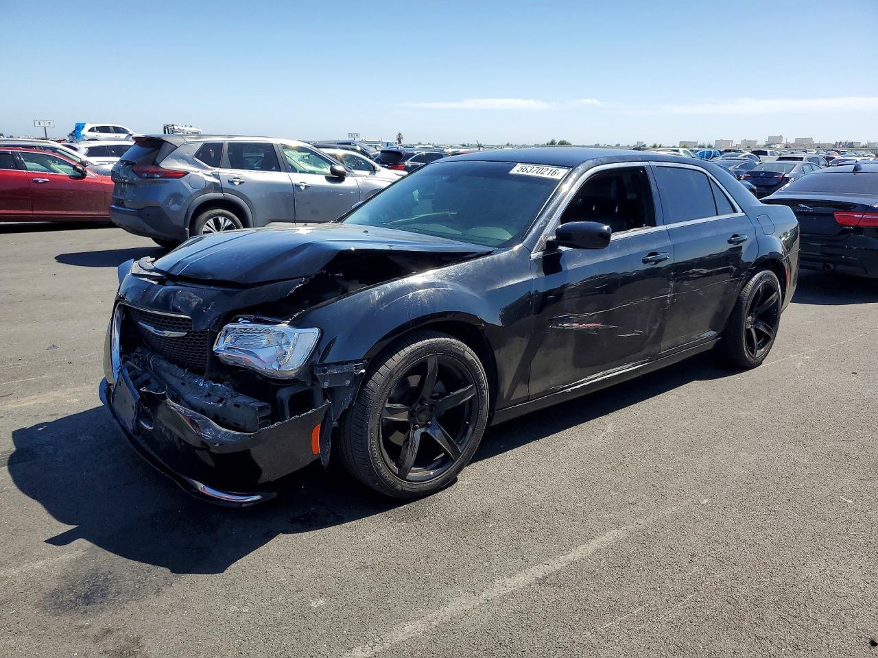 2016 Chrysler 300, Limited