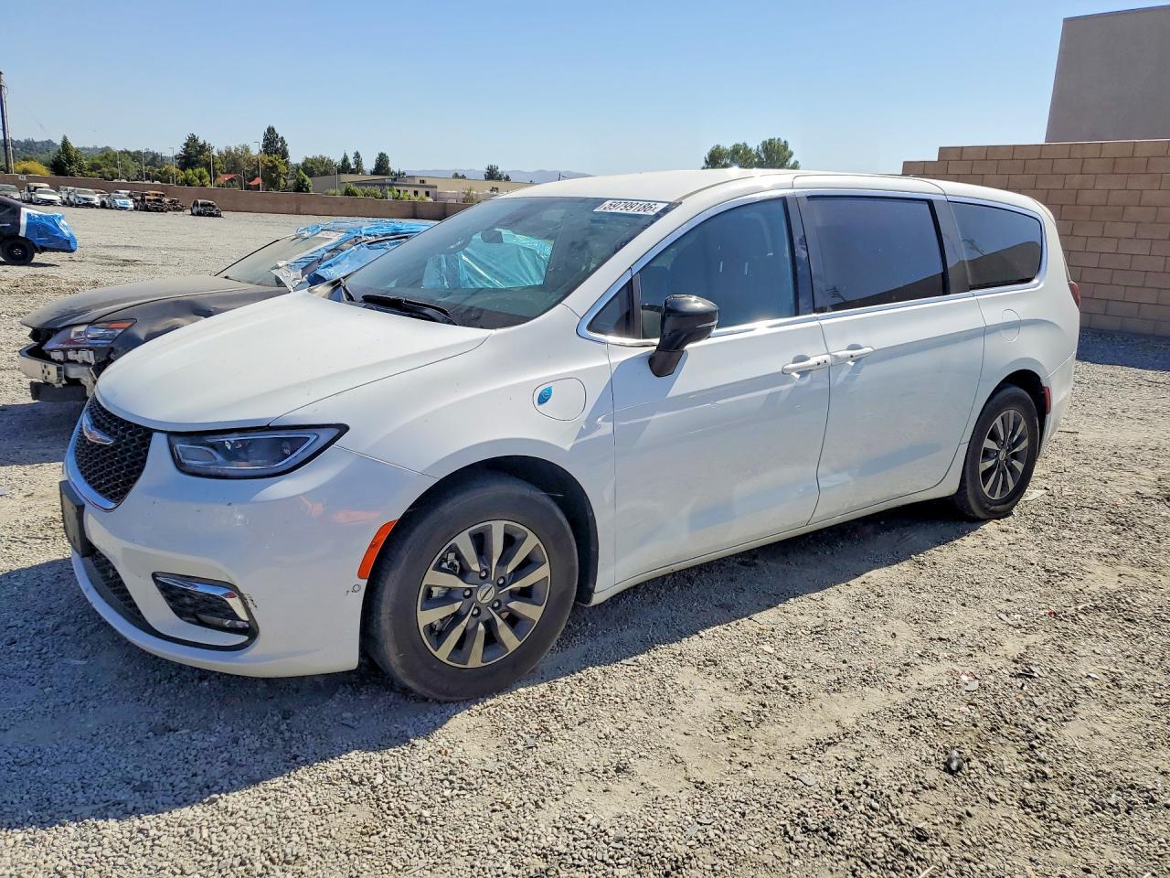 2025 Chrysler Pacifica, Hybri...