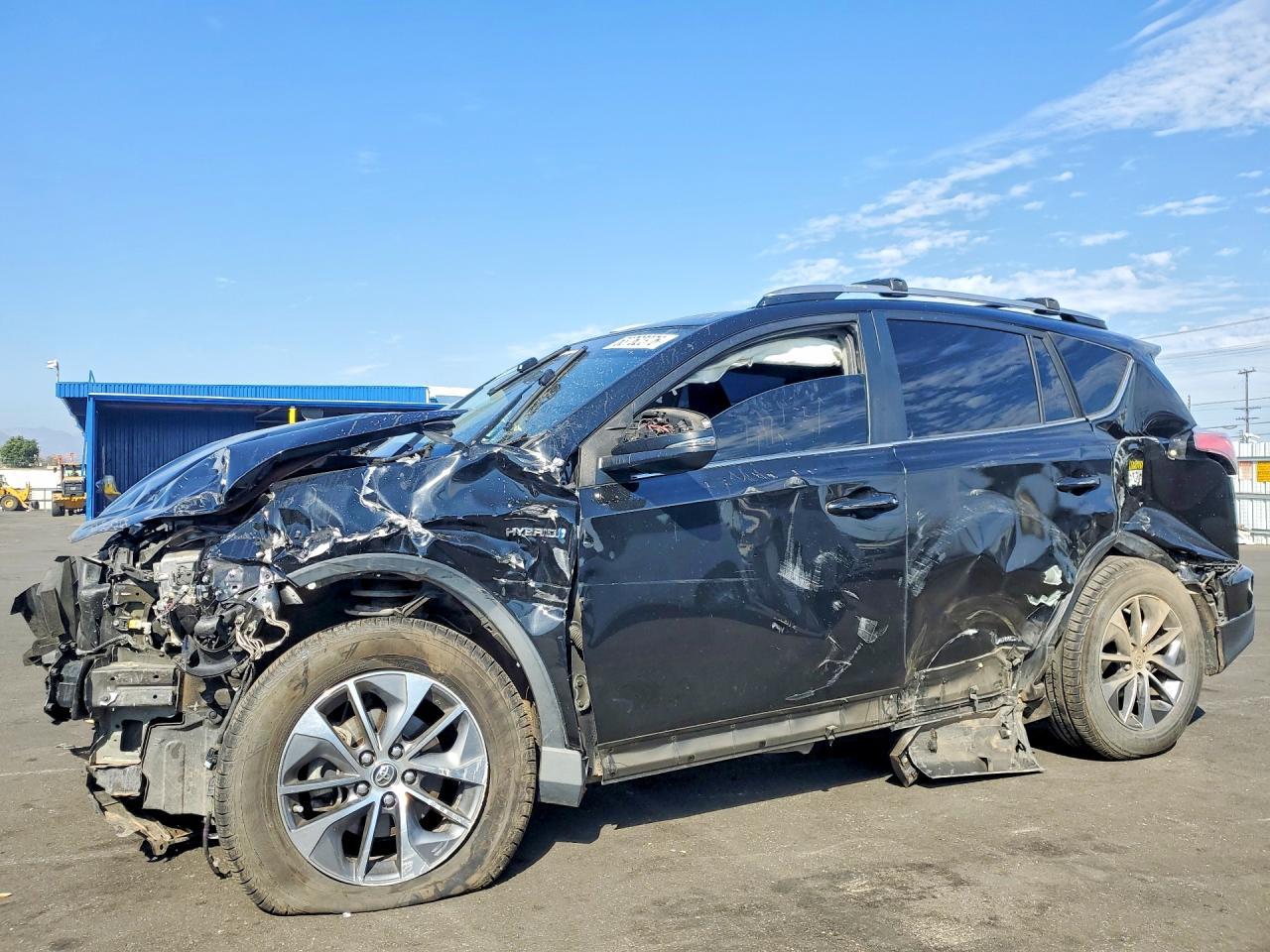 2018 Toyota RAV4, Xle