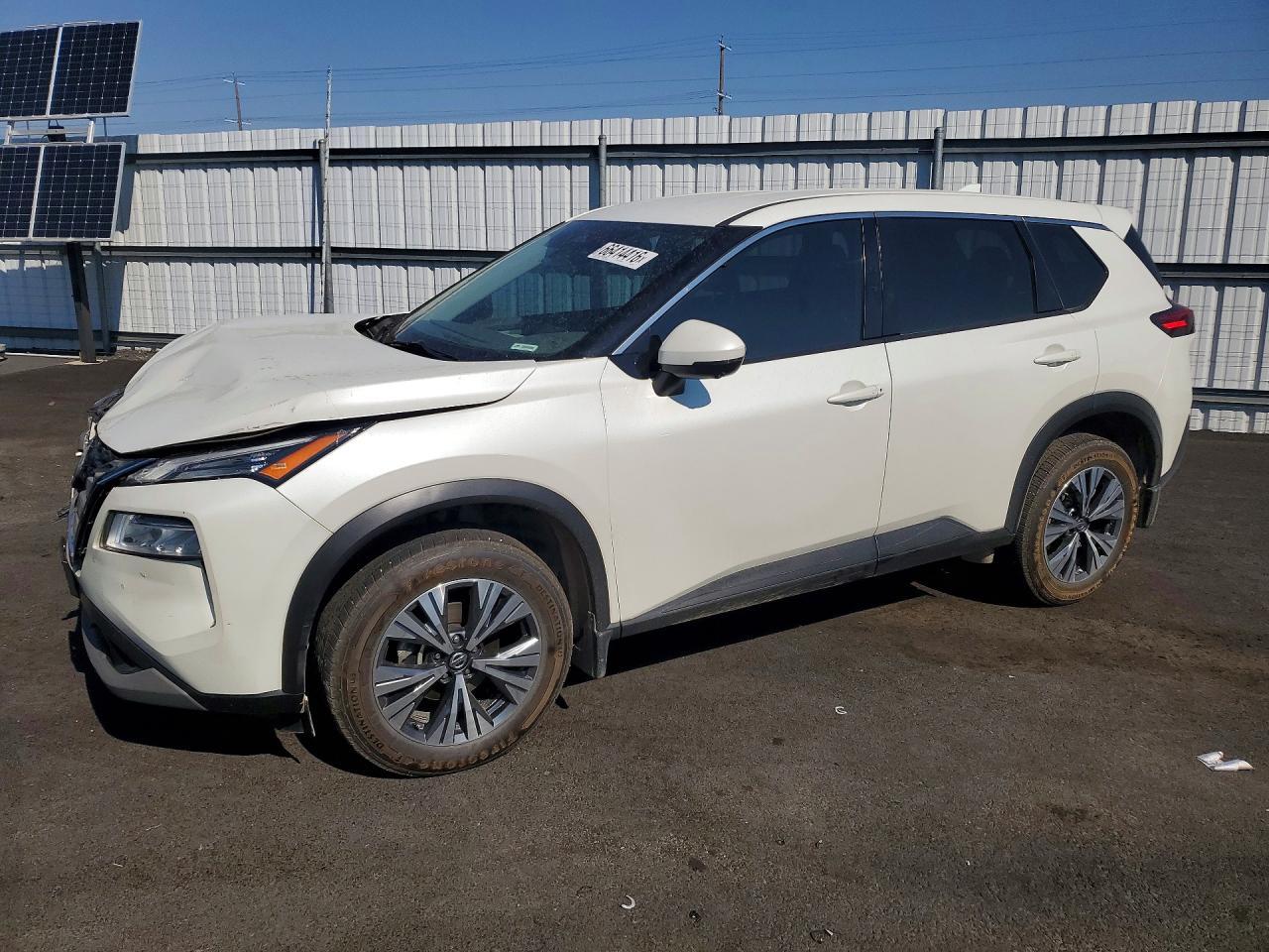 2021 Nissan Rogue, SV