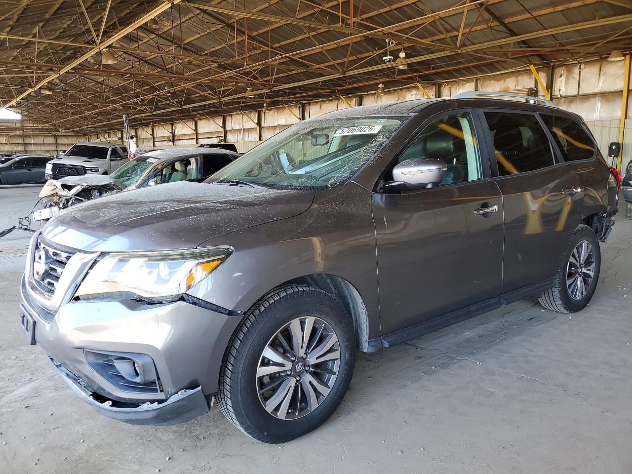 2018 Nissan Pathfinder, SL