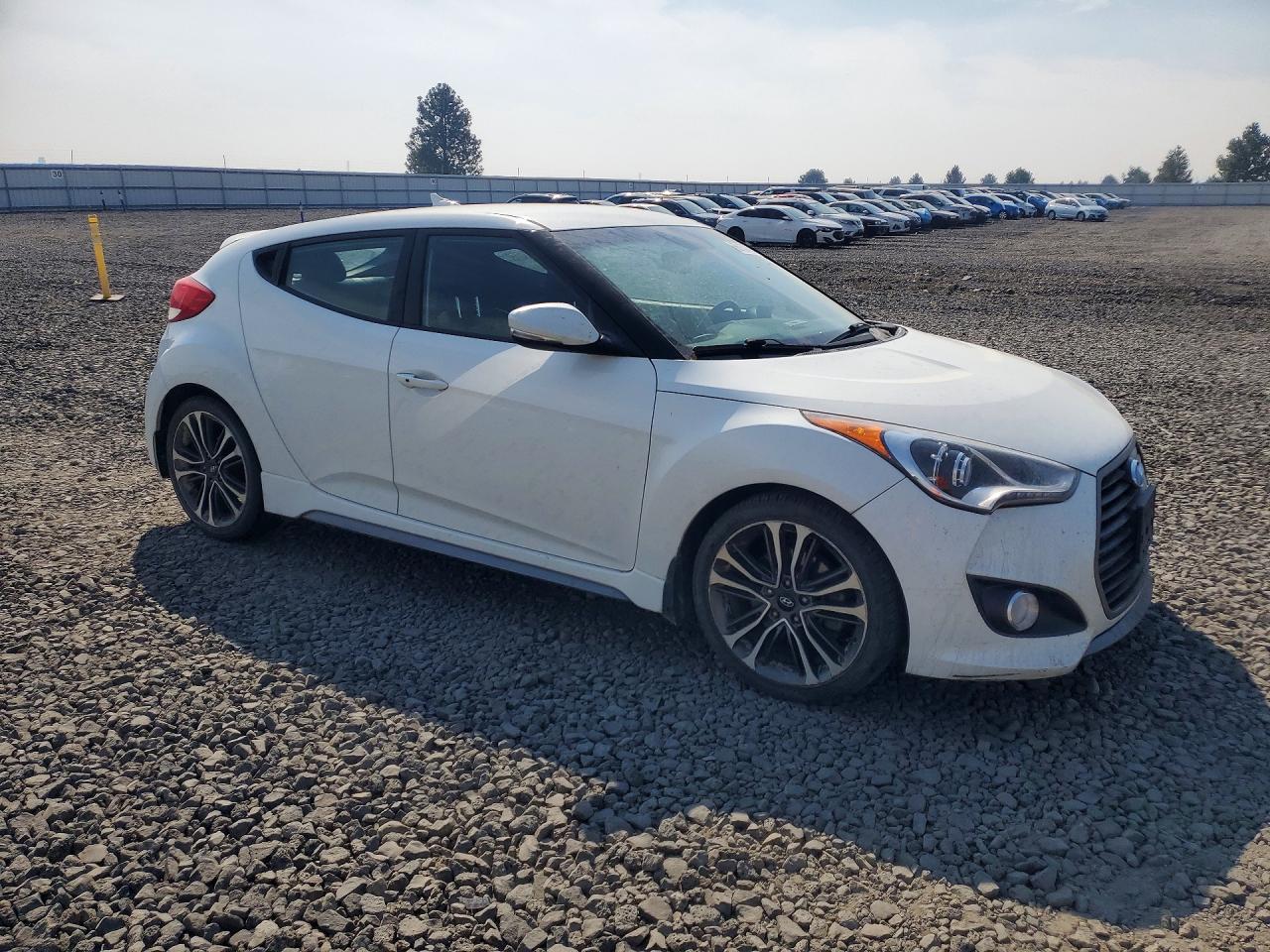 2016 Hyundai Veloster, Turbo