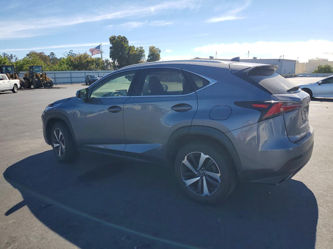 2021 Lexus NX, Base
