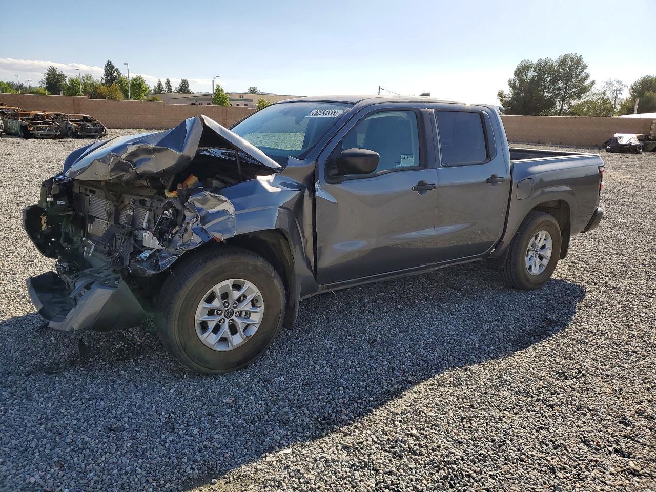 2025 Nissan Frontier, S