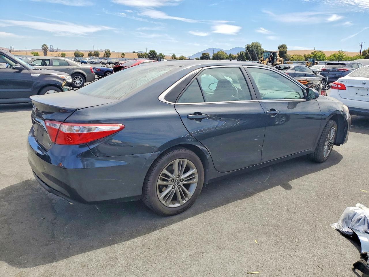 2017 Toyota Camry, SE