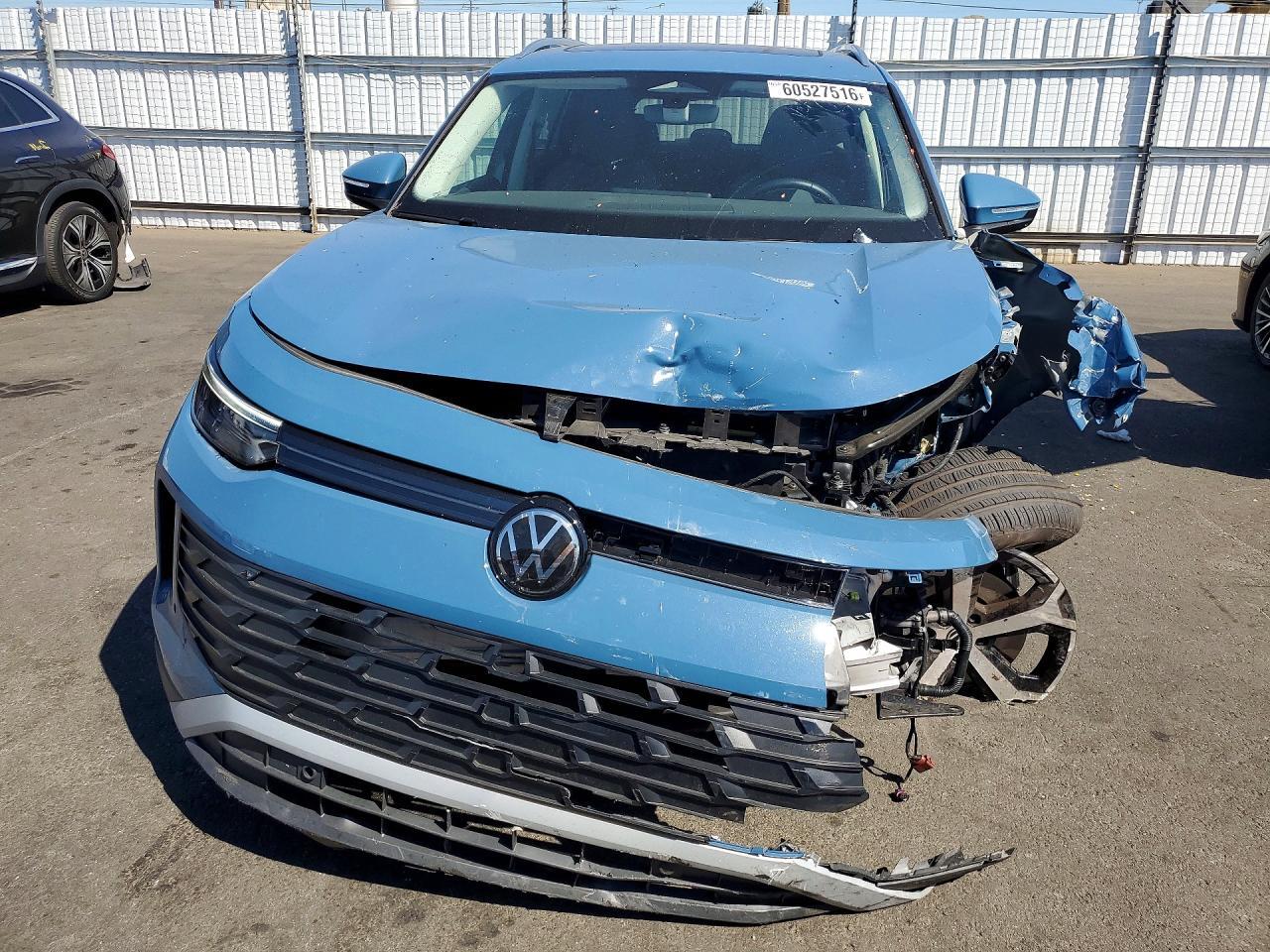 2025 Volkswagen Tiguan, SE