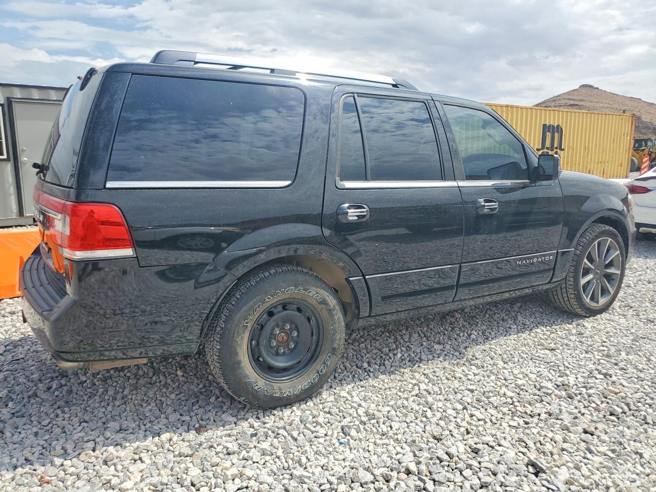 2017 Lincoln Navigator, Reserve