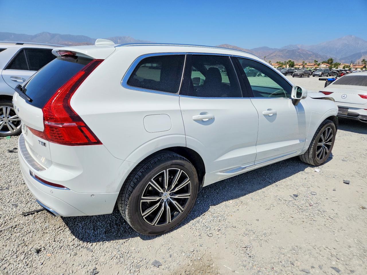2021 Volvo XC60, T5 Inscription