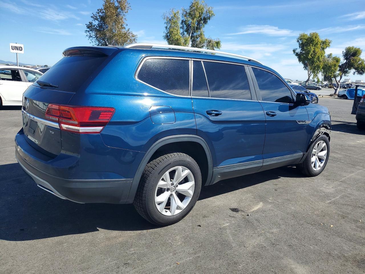 2018 Volkswagen Atlas, SE