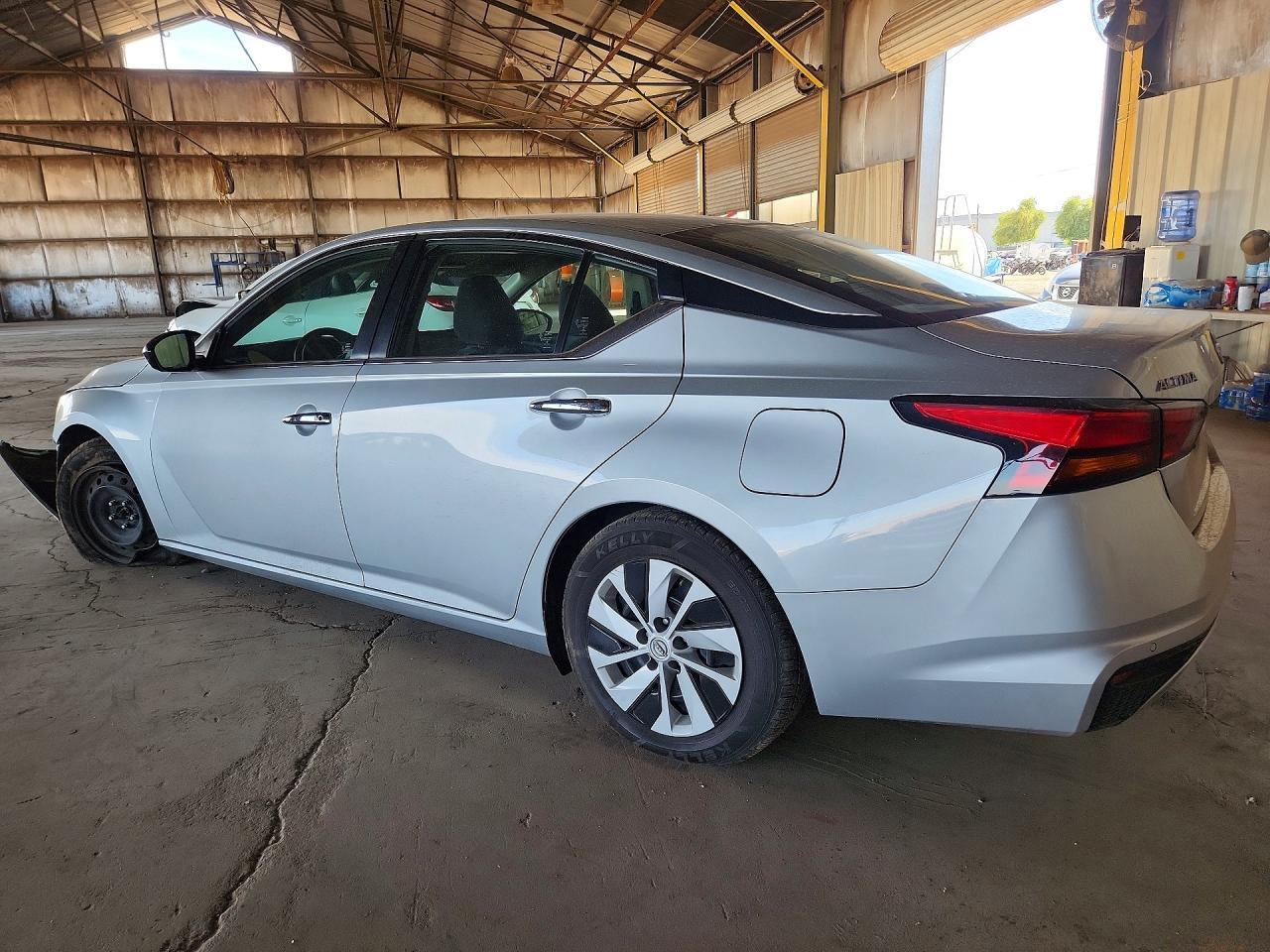 2024 Nissan Altima, S