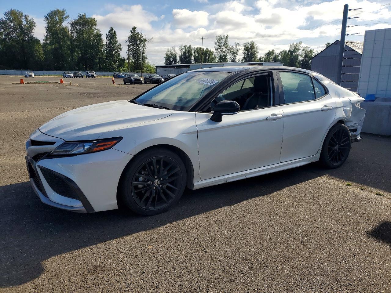 2022 Toyota Camry, Xse