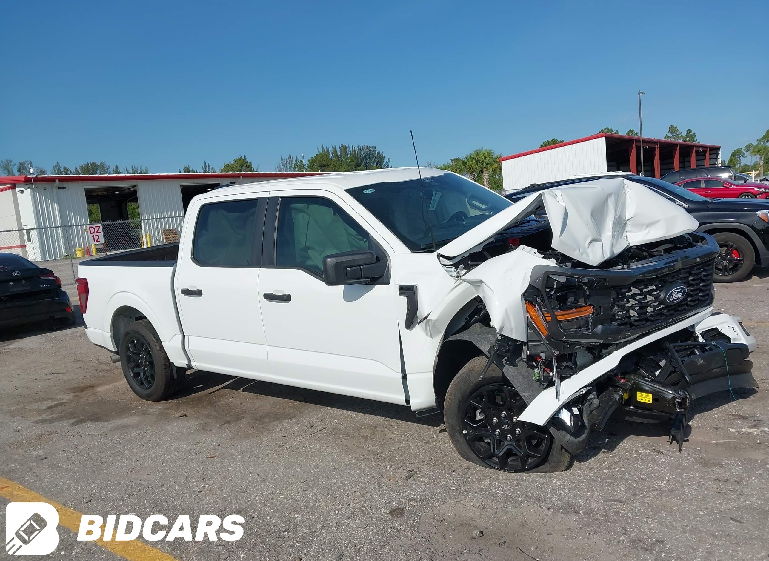 2026 Ford F-150, Stx