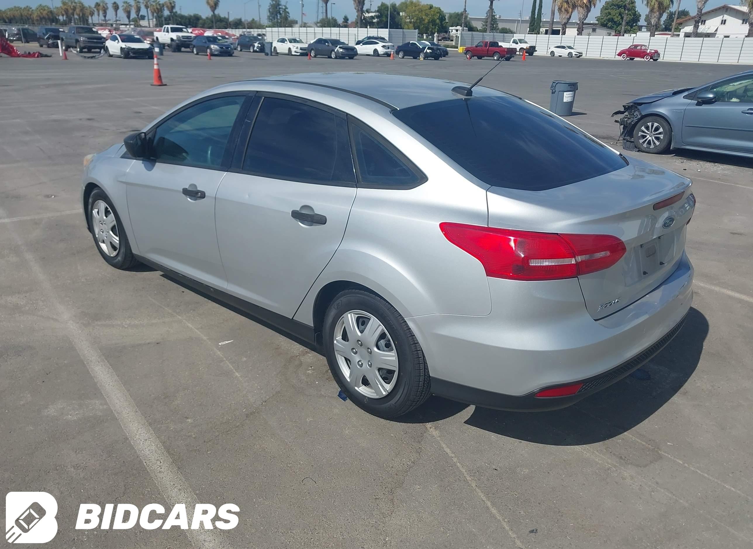 2016 Ford Focus, S