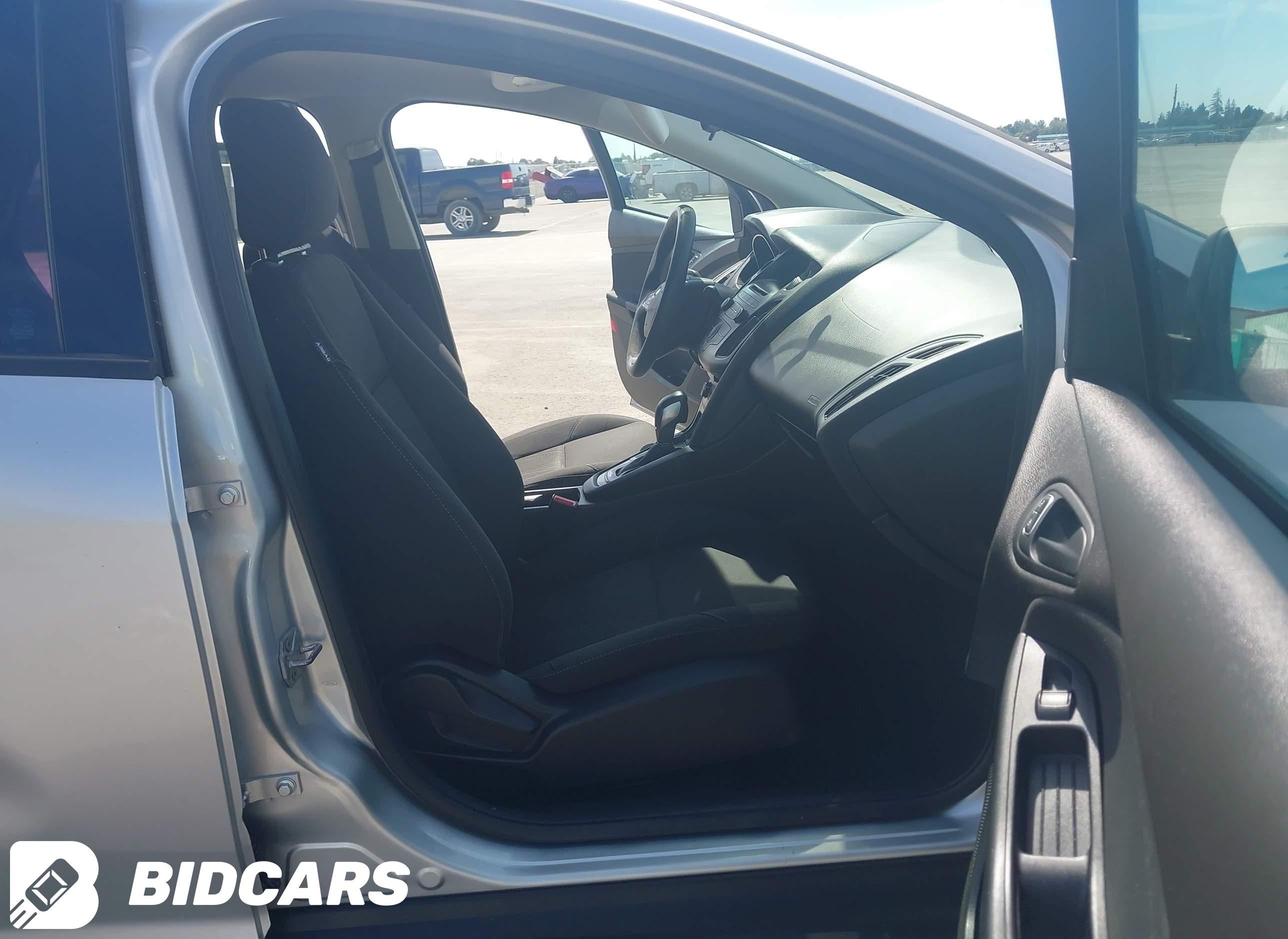 2016 Ford Focus, S