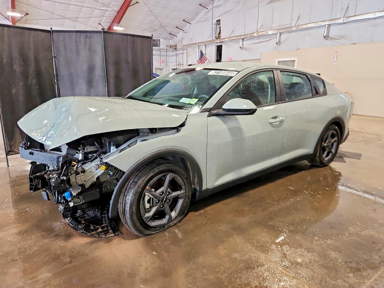 2026 KIA K4, Lxs