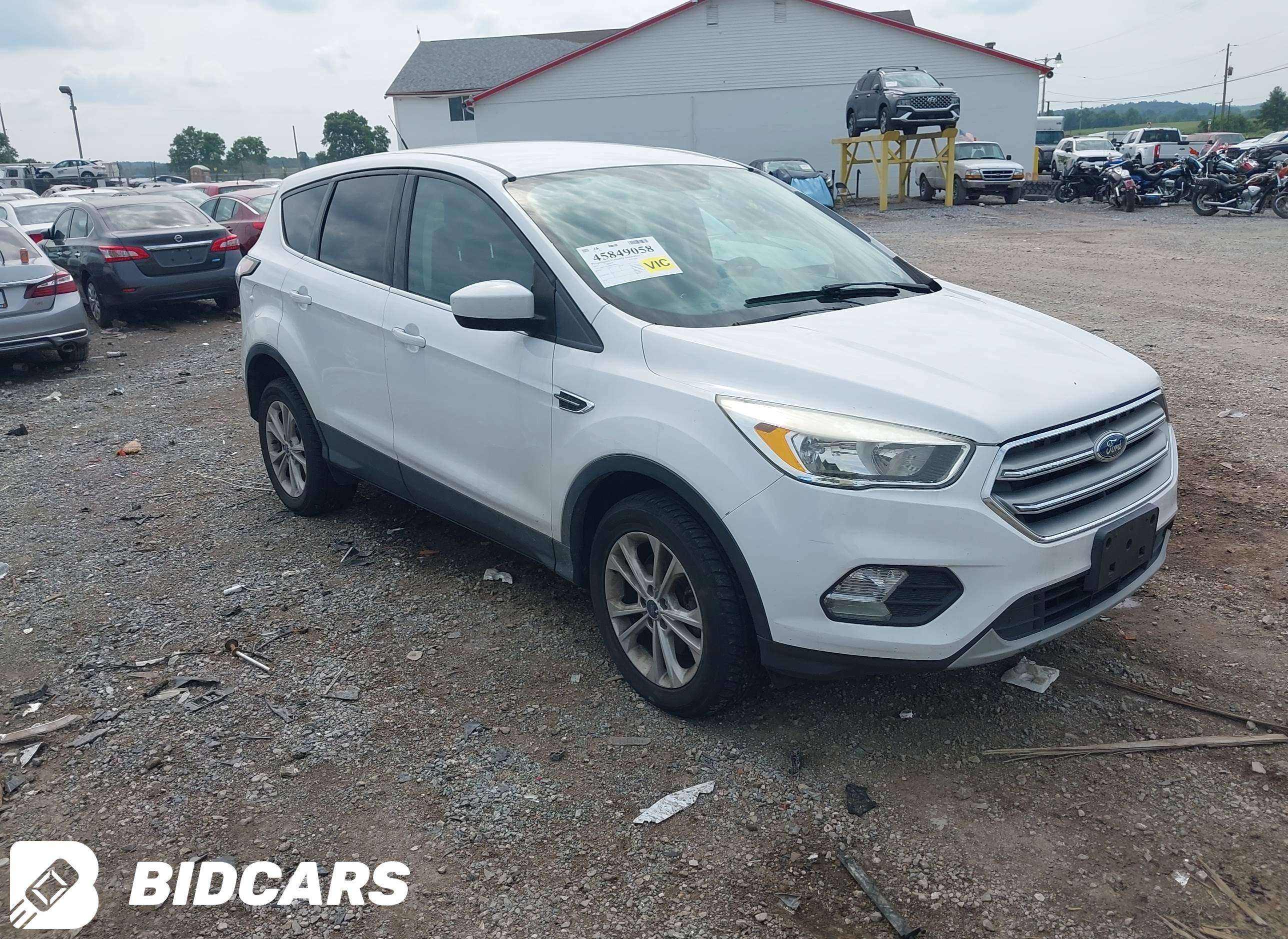2017 Ford Escape, SE